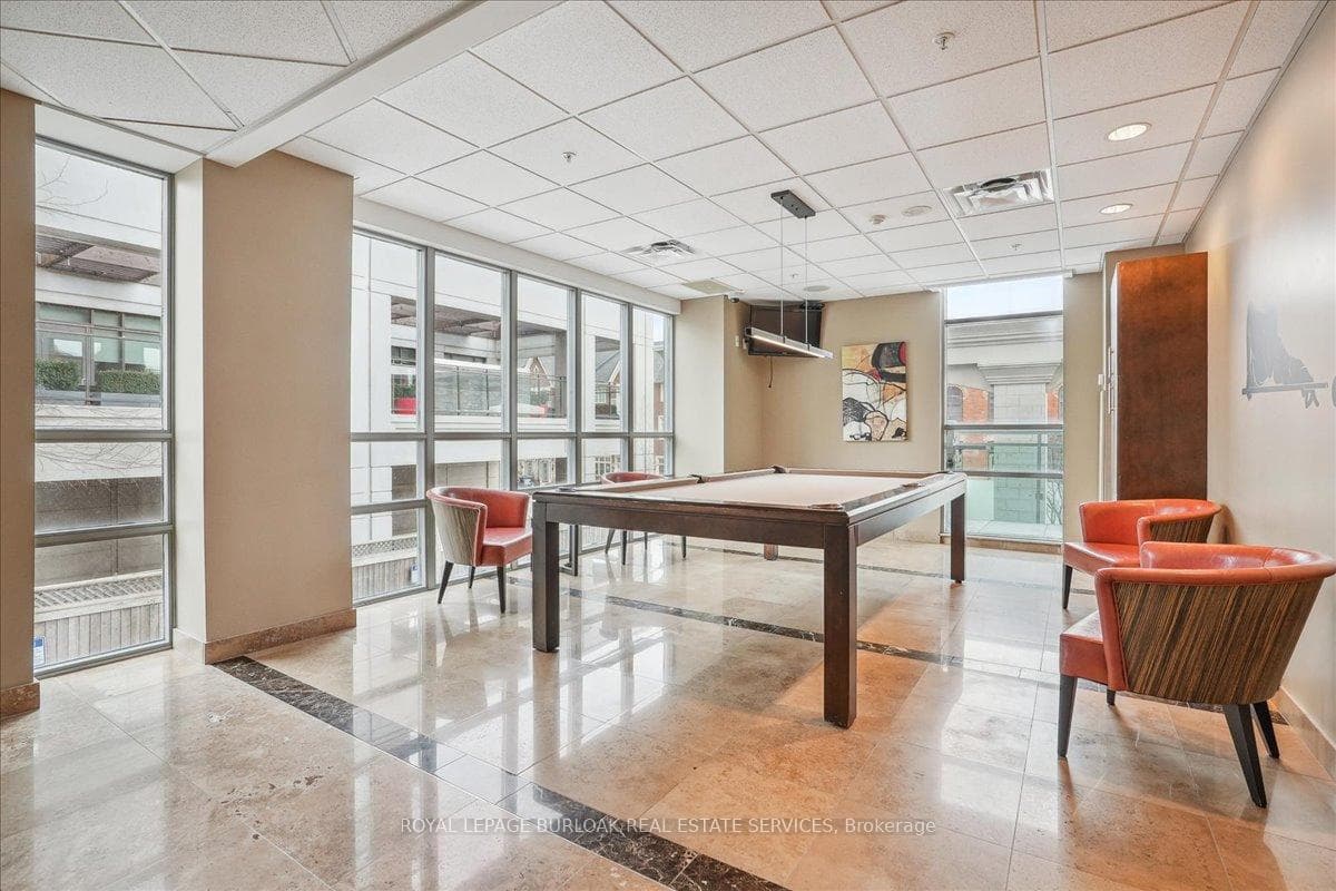 360 Pearl Street Unit 1301 photo 34
