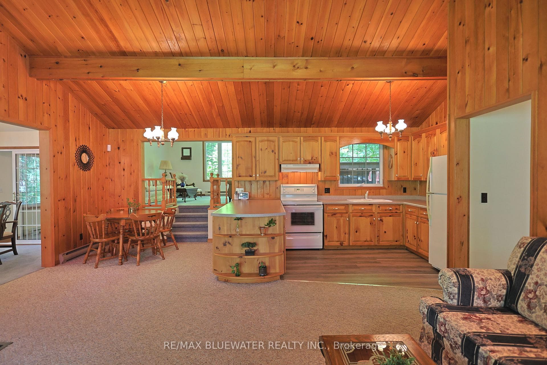 5449 Lake Valley Grove Road photo 2