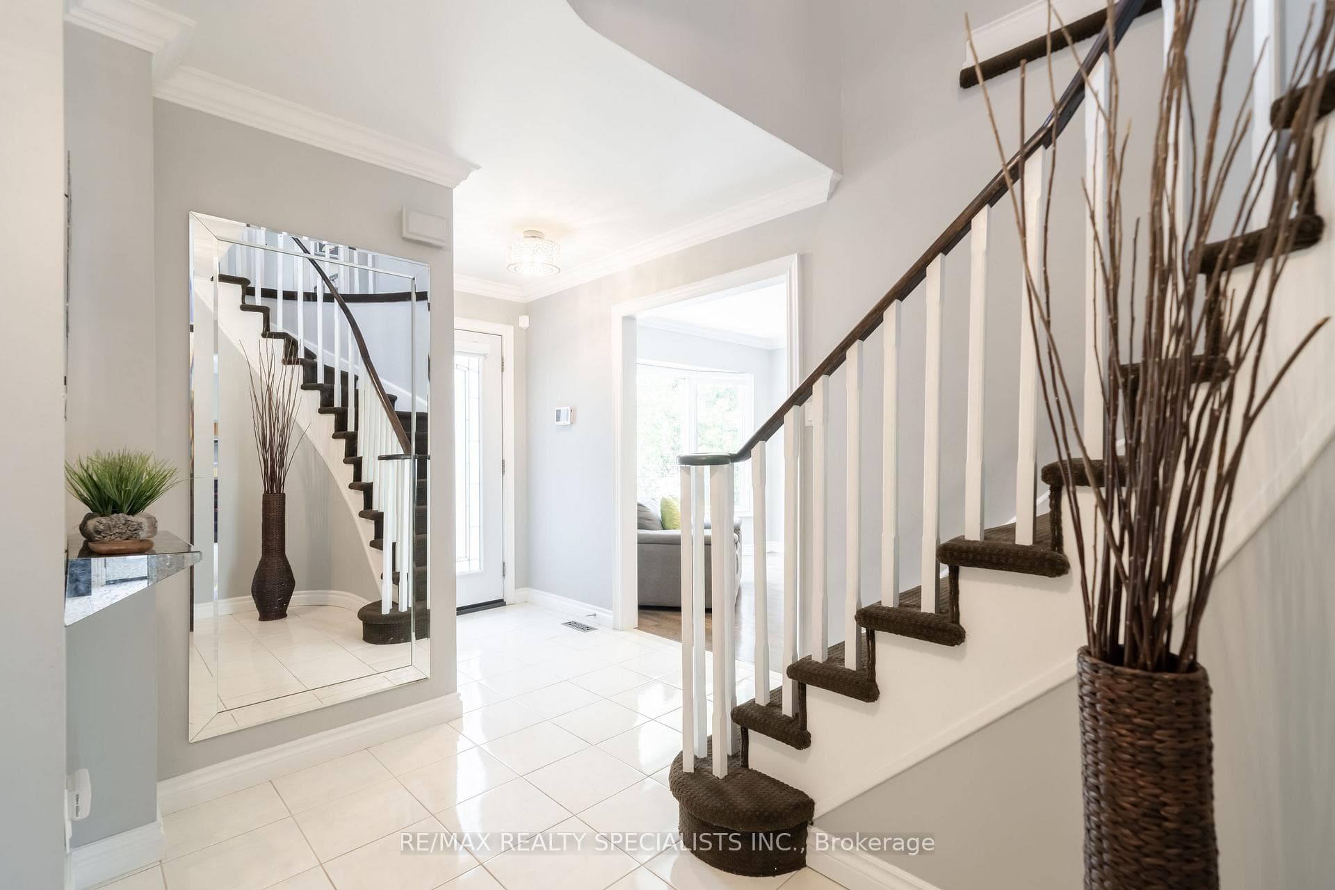 4021 Sasha Court photo 5