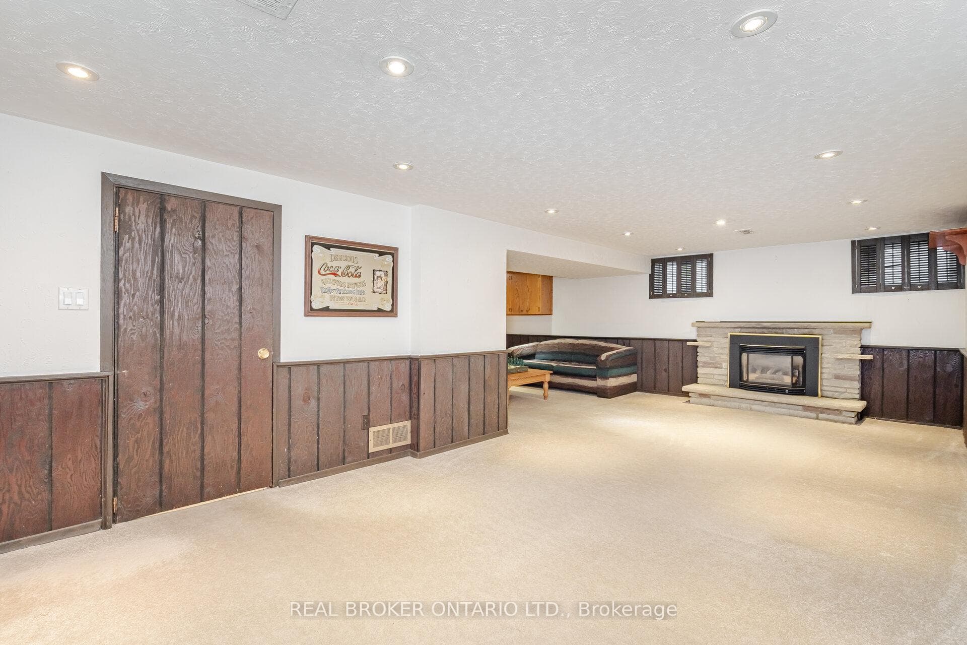 28 Parkview Place photo 31