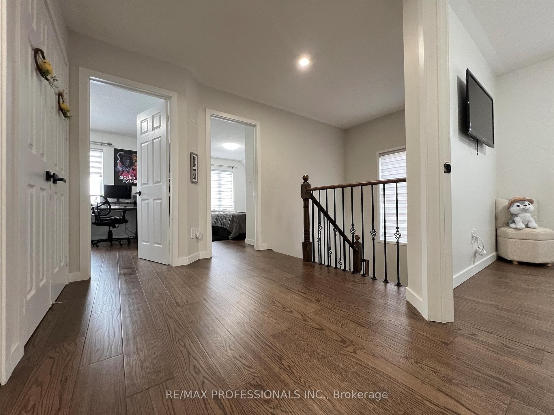 49 Liberty Crescent photo 25