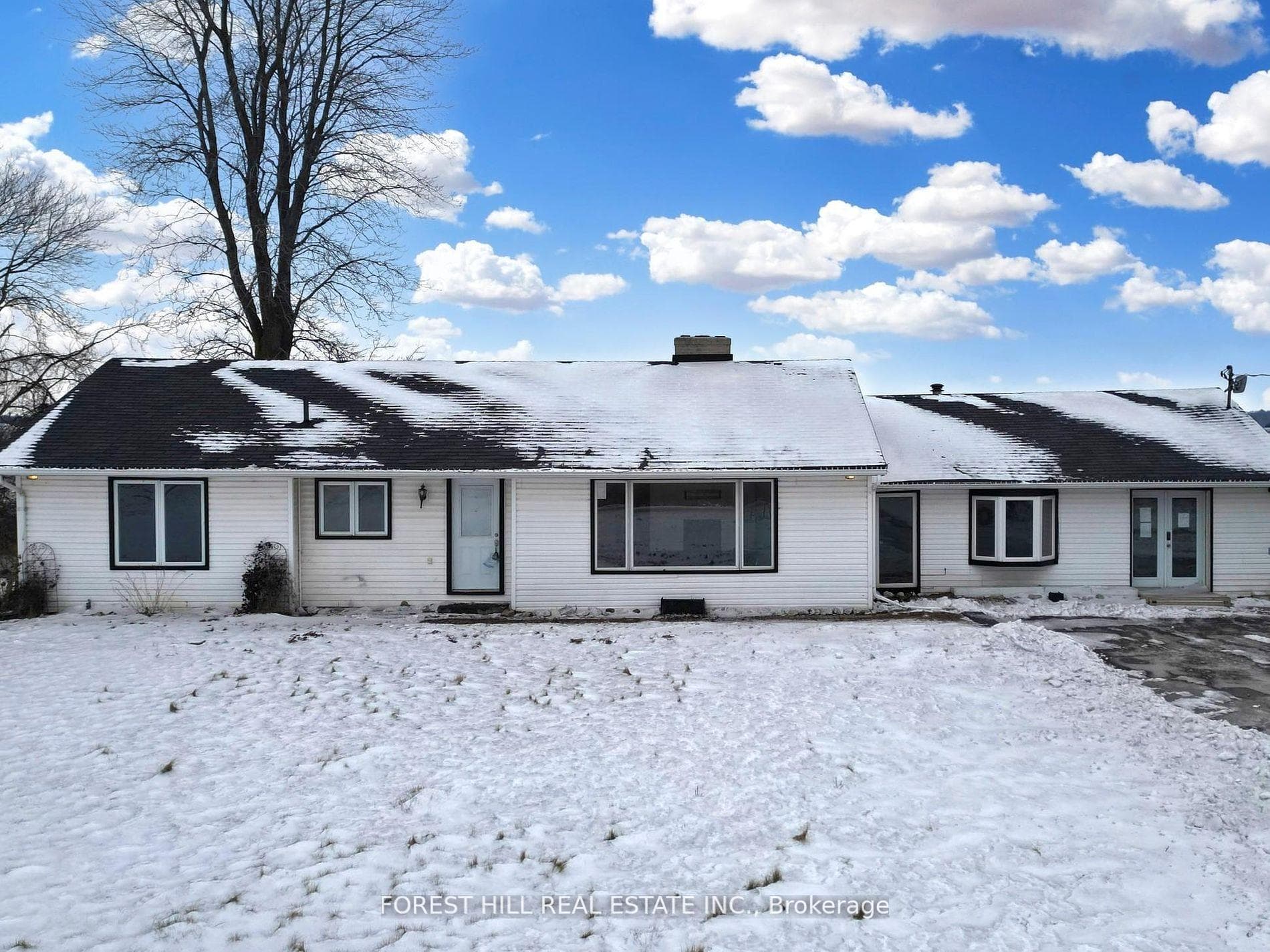 130 Davis Road photo 33