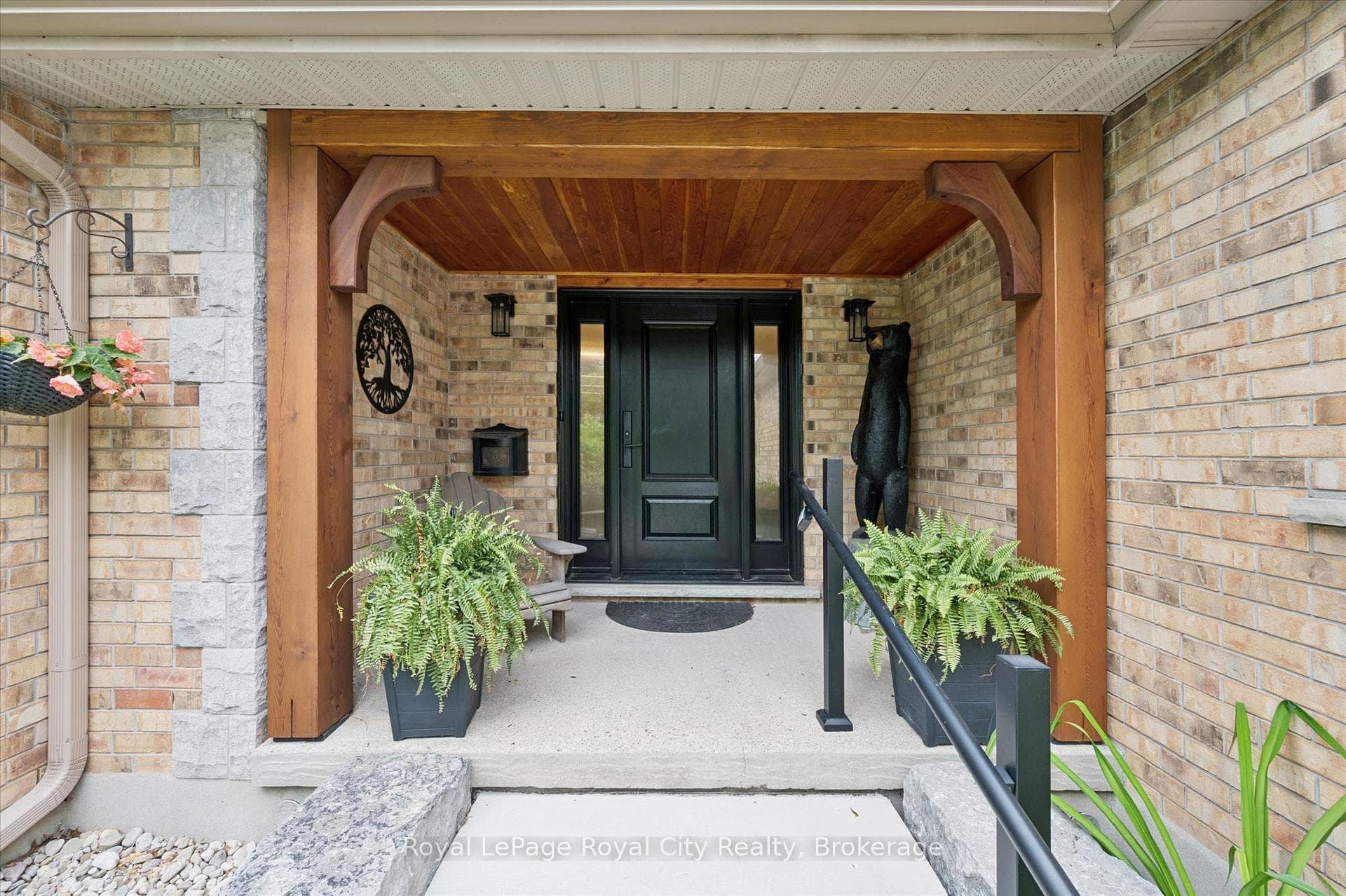 147 Downey Road photo 4