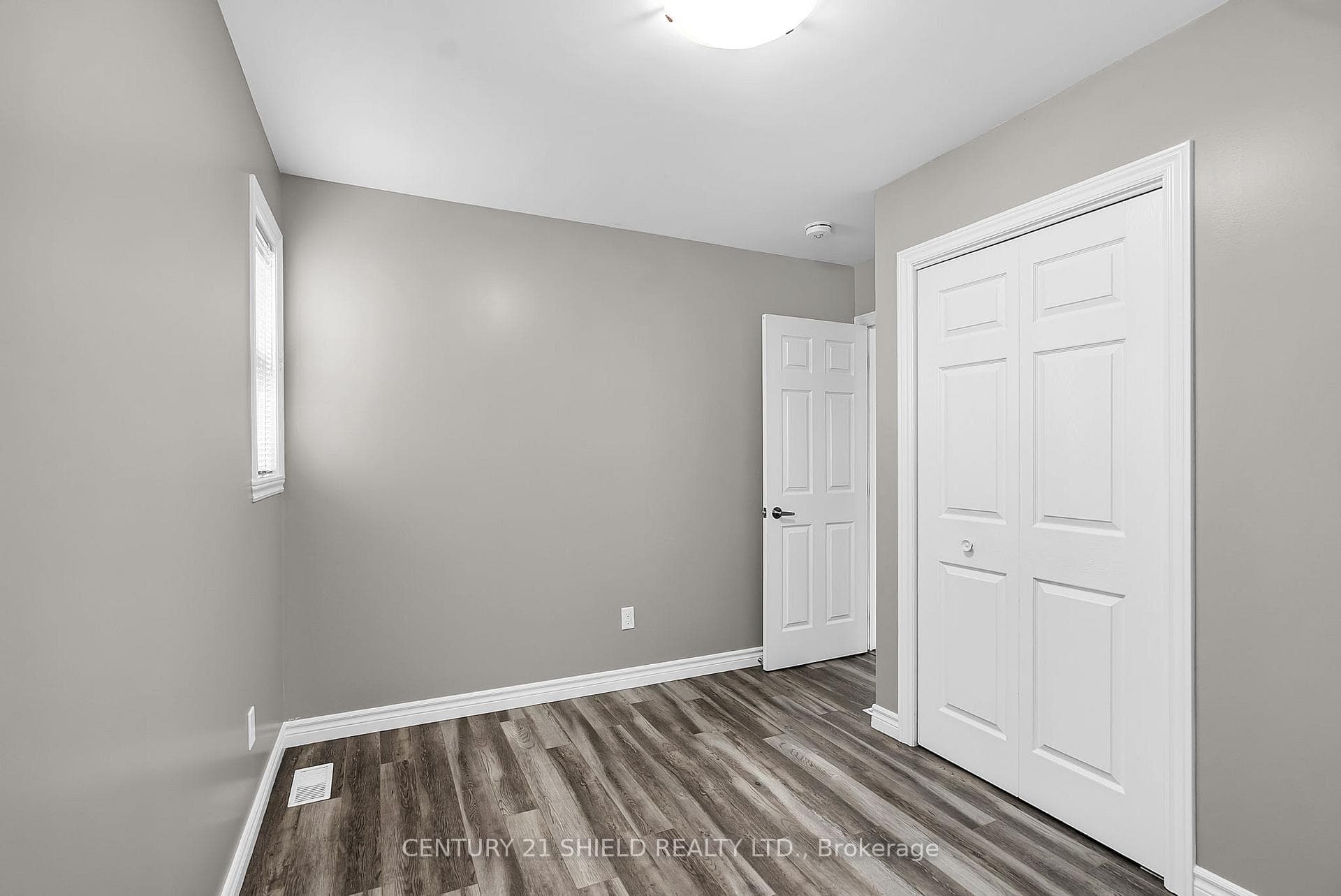 225 Third Street photo 13