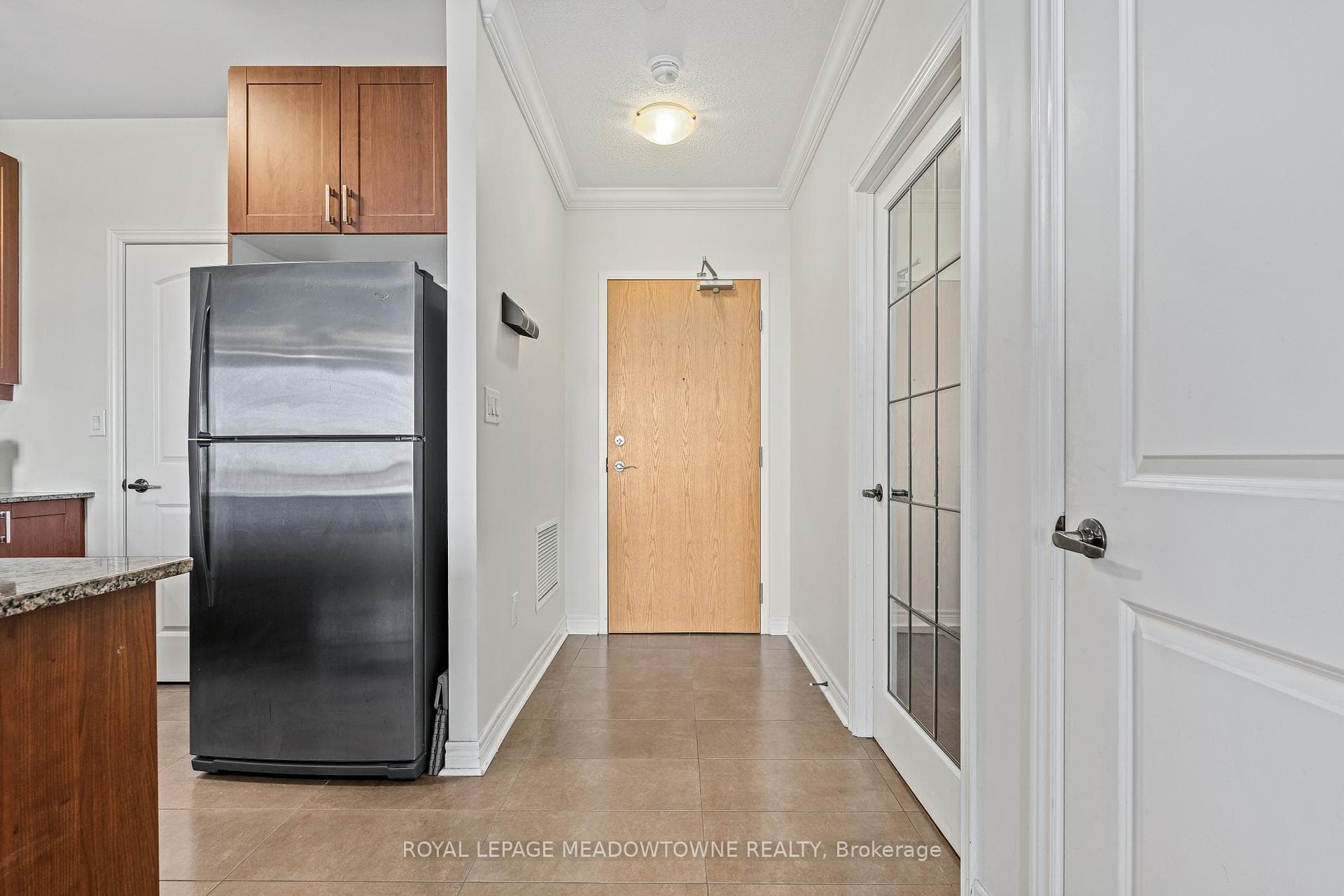 383 Main Street Unit 520 photo 4