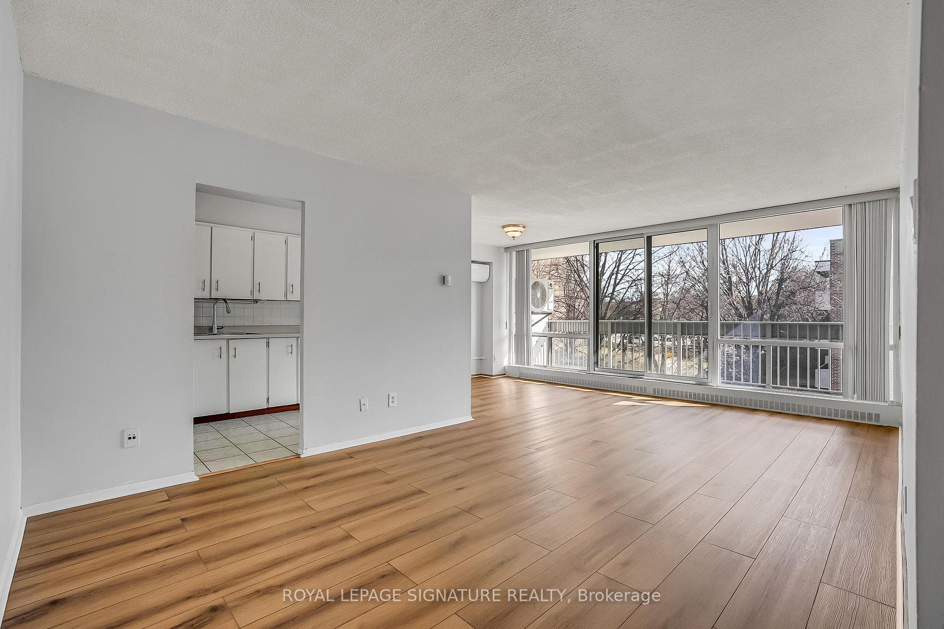 1801 O'connor Drive Unit 405 photo 6