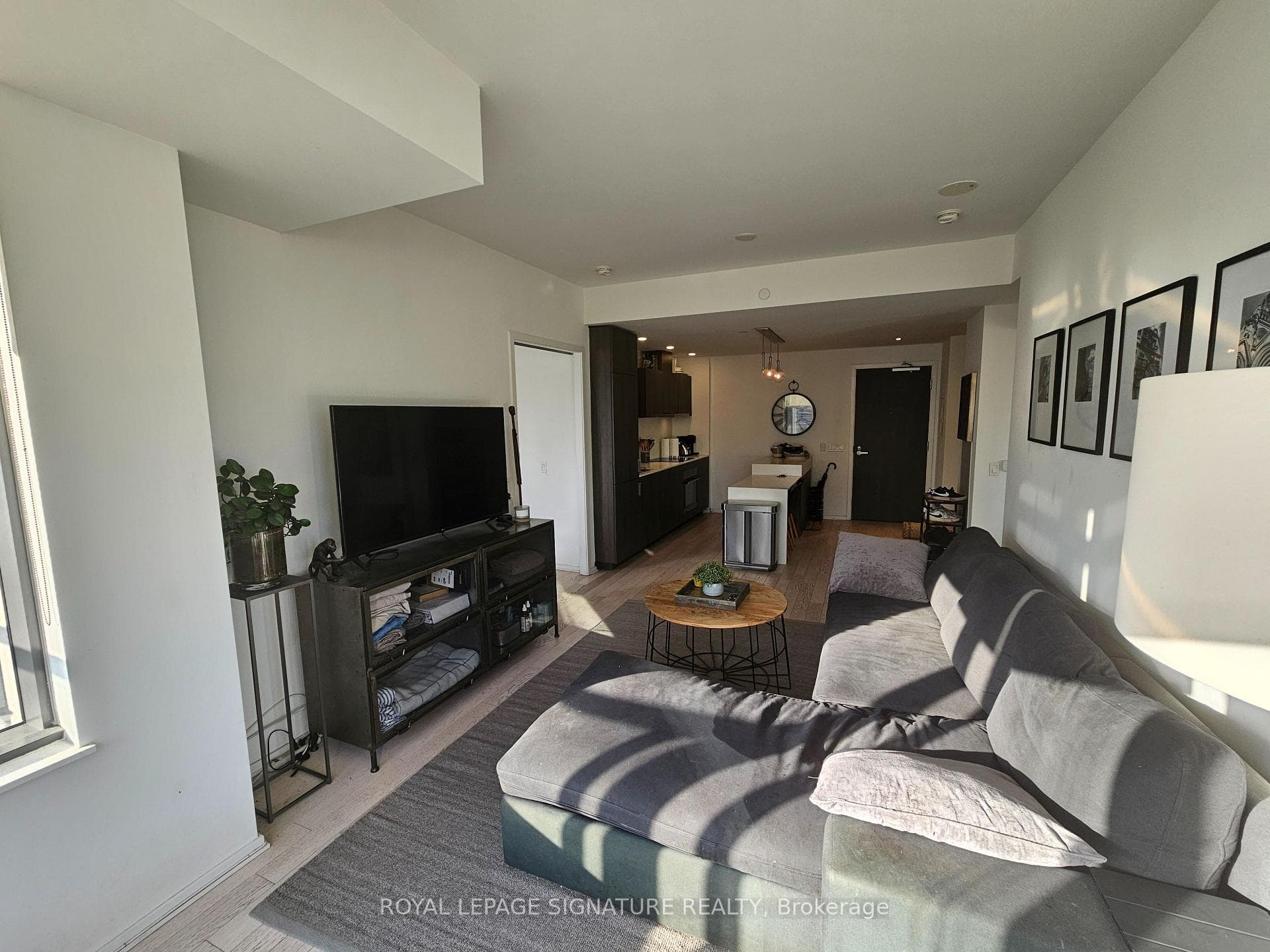 Living Room W/O to Balcony