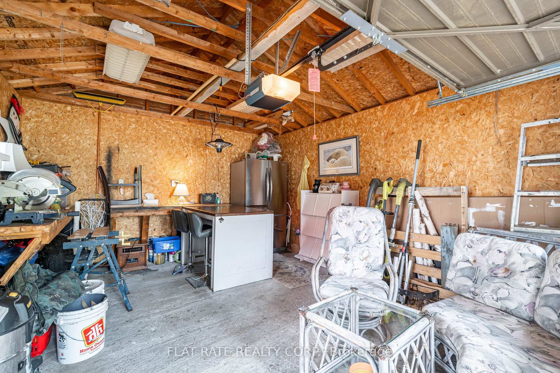 511 O'Connell Road photo 18