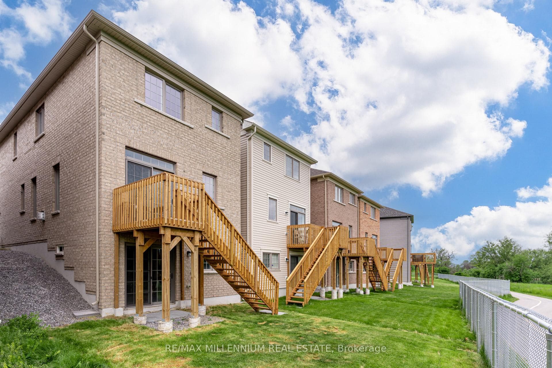 103 Bayardo Drive photo 37