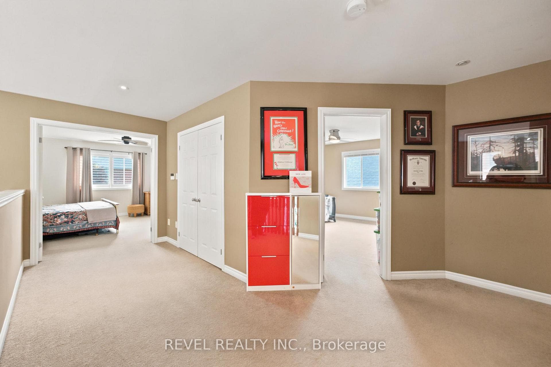 207 Valridge Drive photo 24