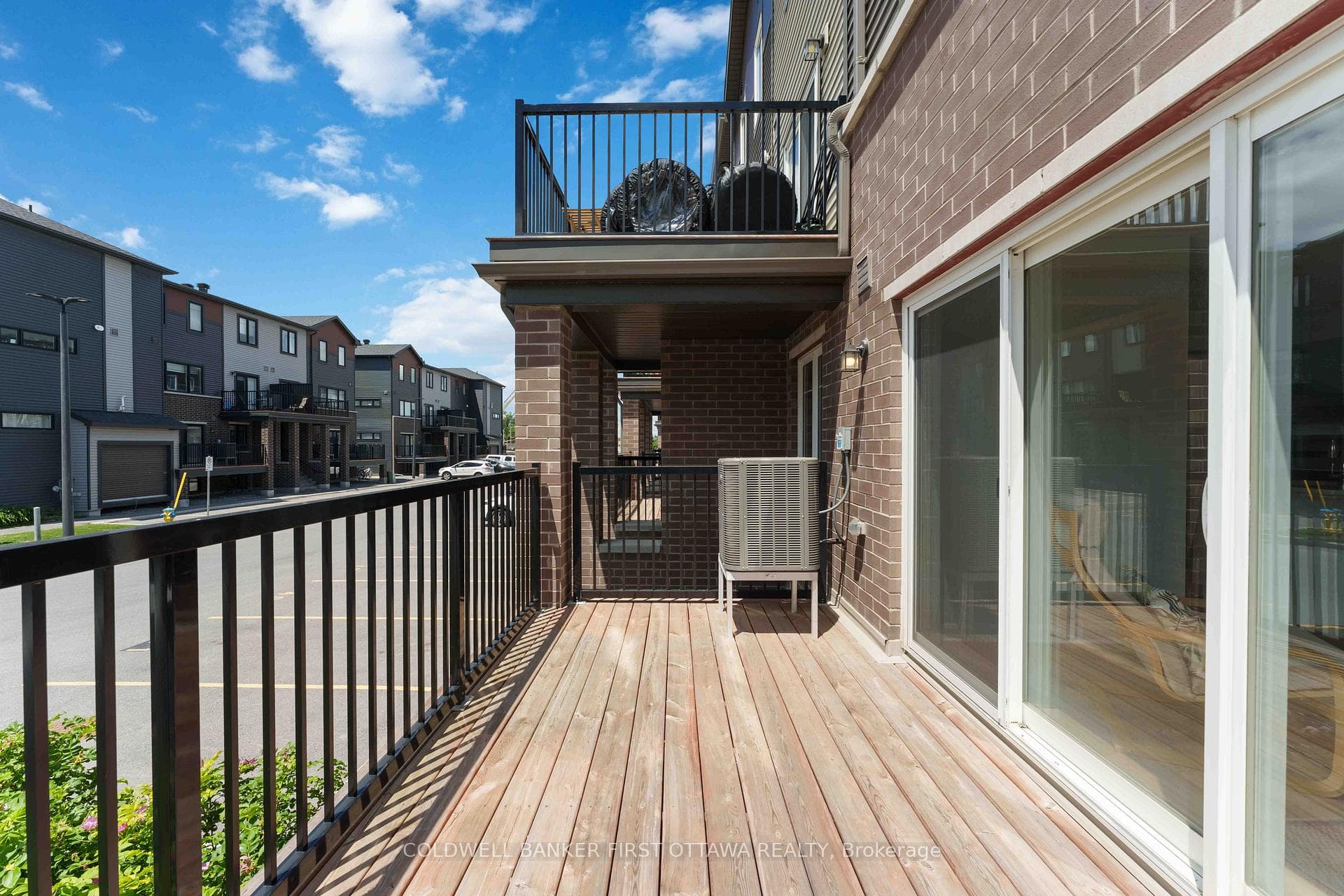 415 Eldorado Private Unit A photo 33