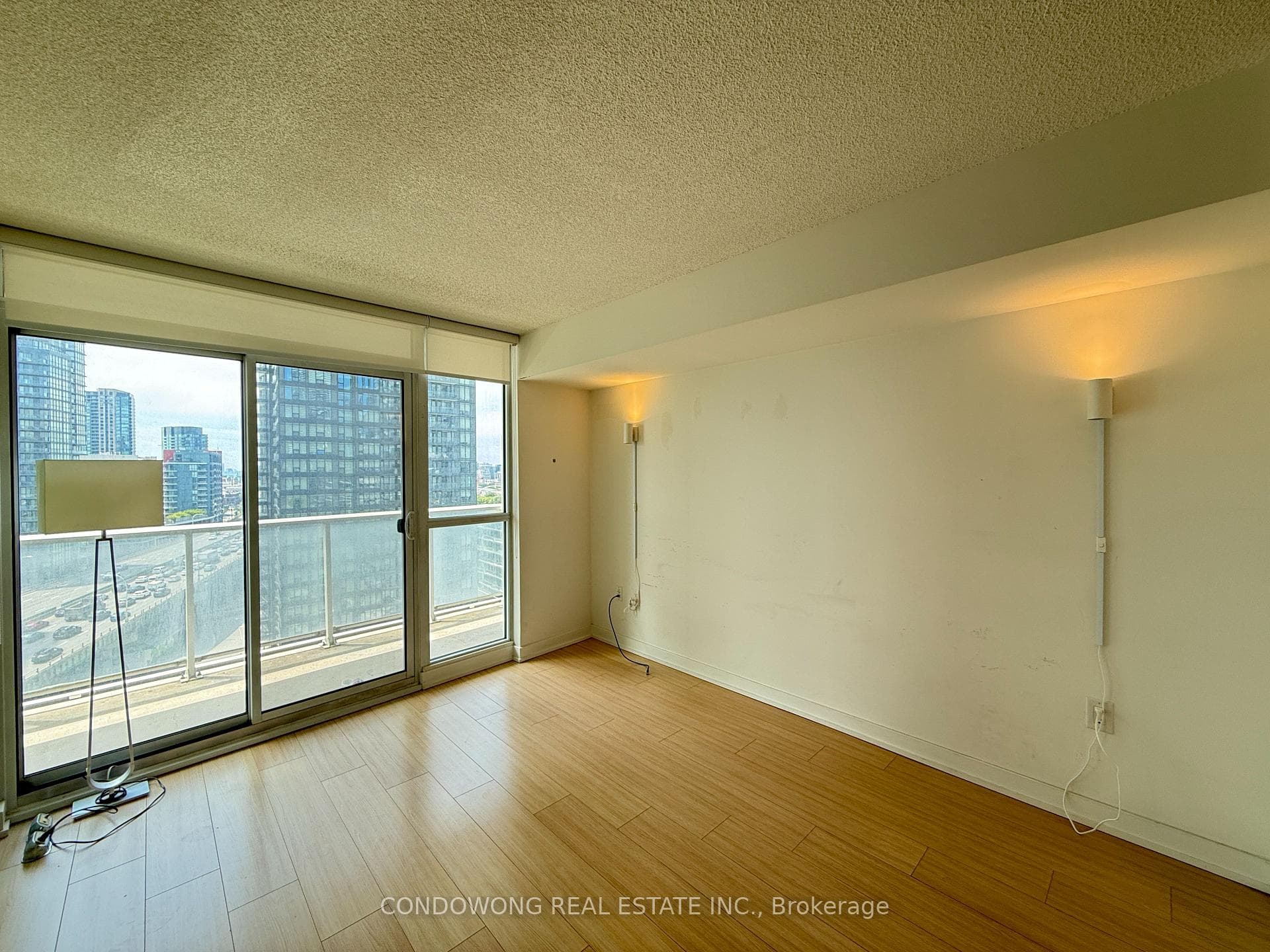75 Queens Wharf Road Unit 1711 photo 6