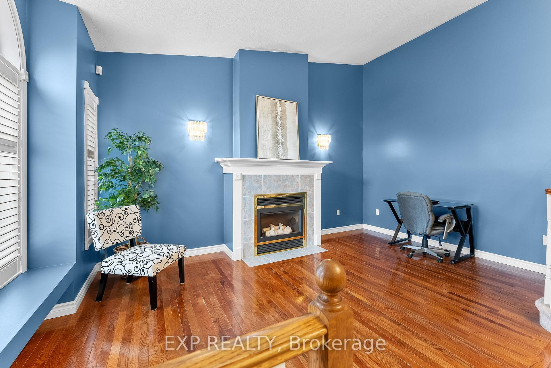 54 Sterling Street photo 4