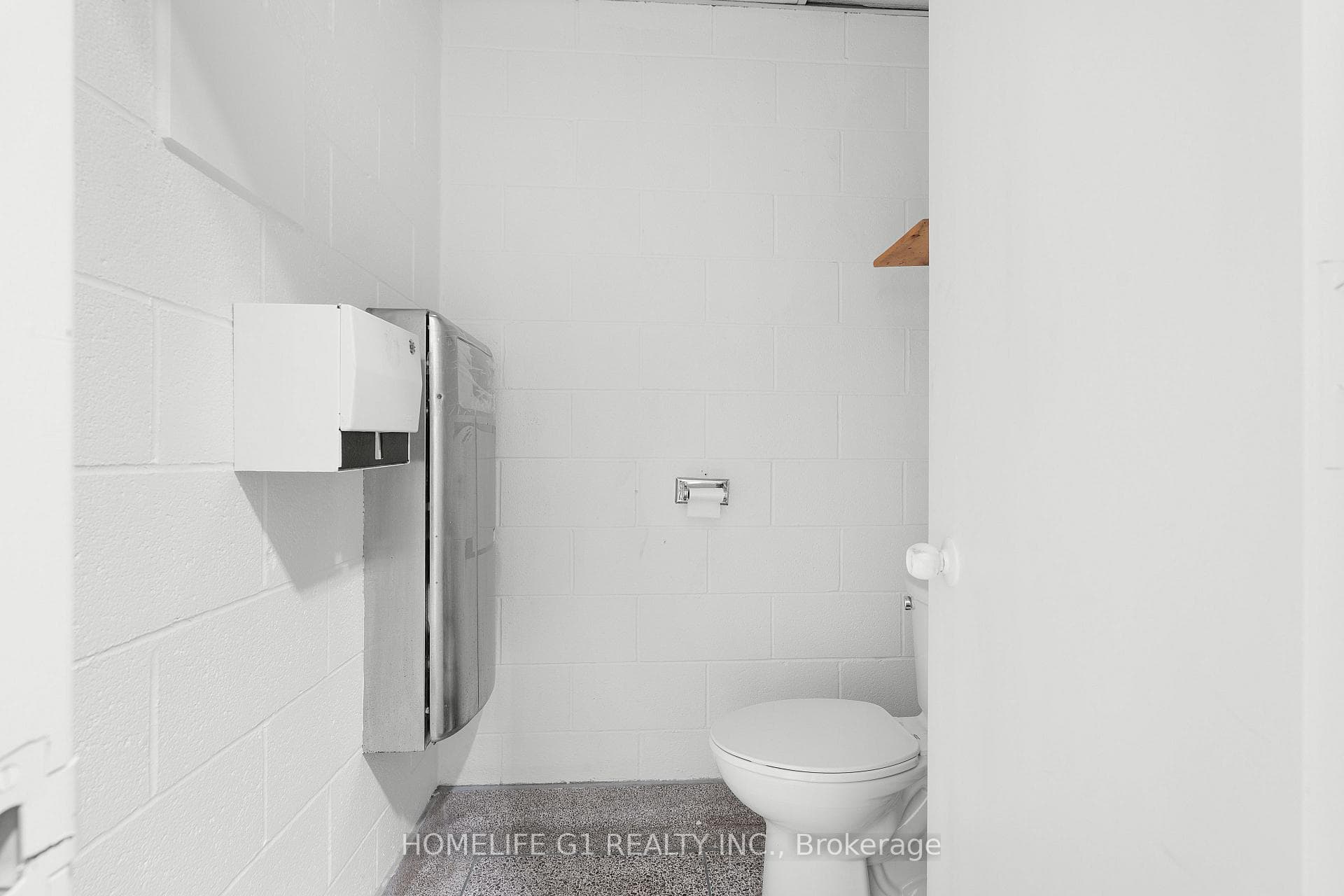 337 Gage Avenue photo 34
