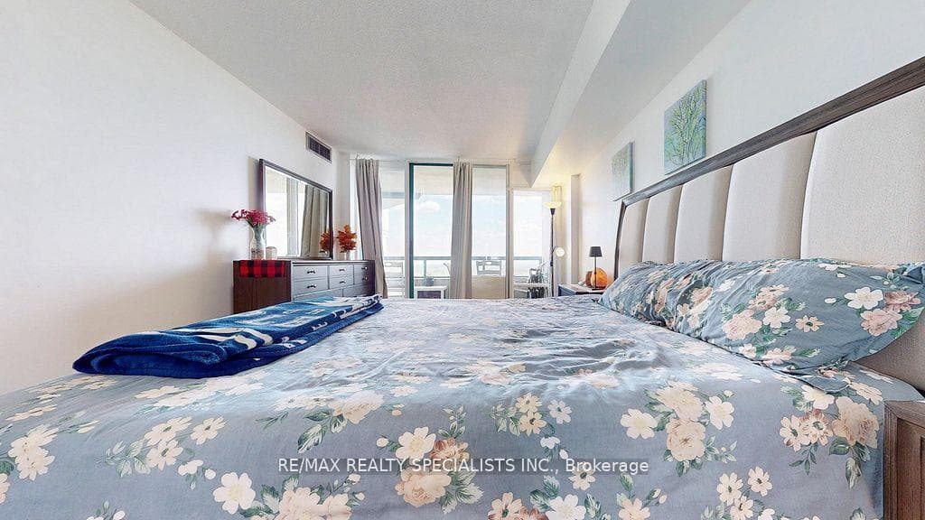 550 Webb Drive Unit 2606 photo 18