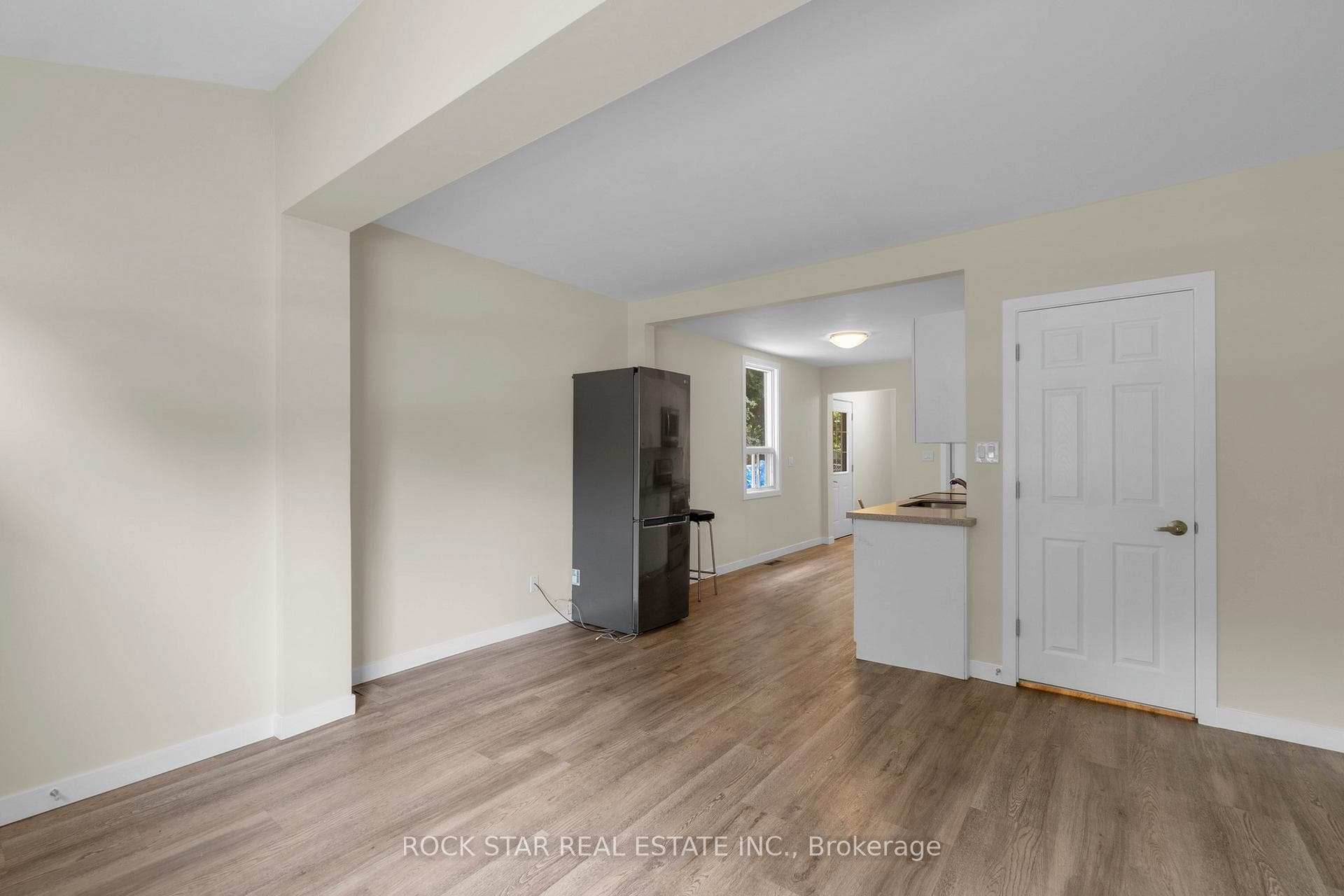 66 Watson Avenue photo 5