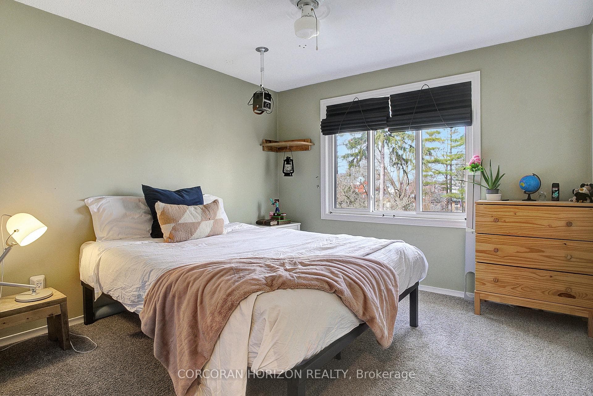 428 Westminster Drive photo 25