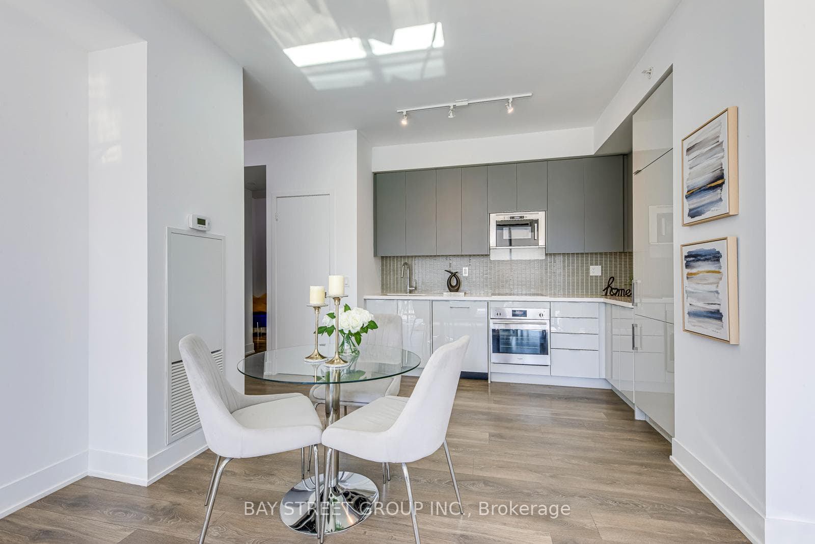 2908 Highway 7 Road Unit 2502 photo 6