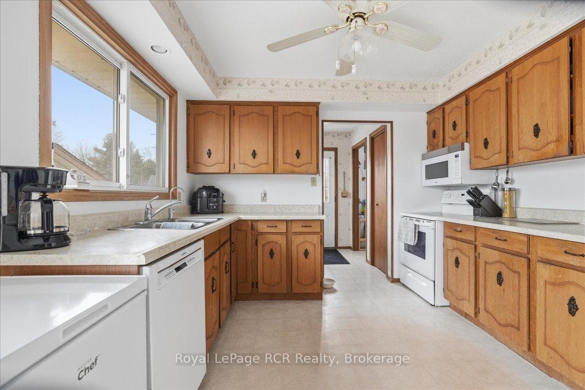 207 George Street photo 23