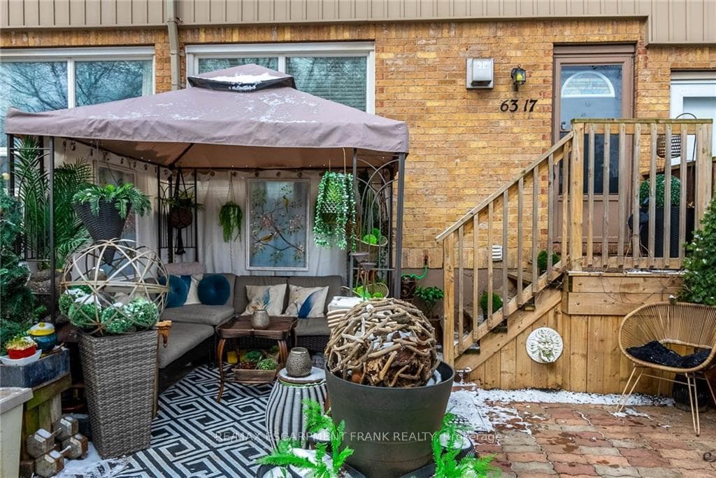 63 Fonthill Road Unit 17 photo 39