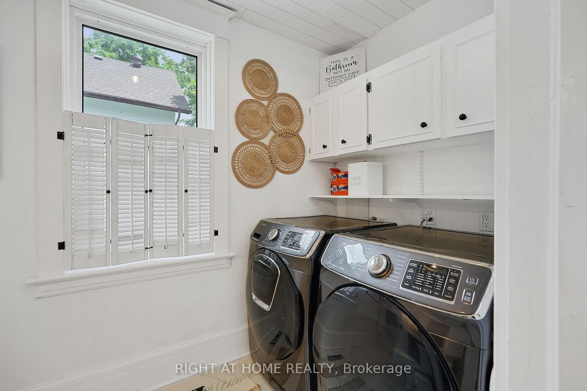 123 John Street photo 11
