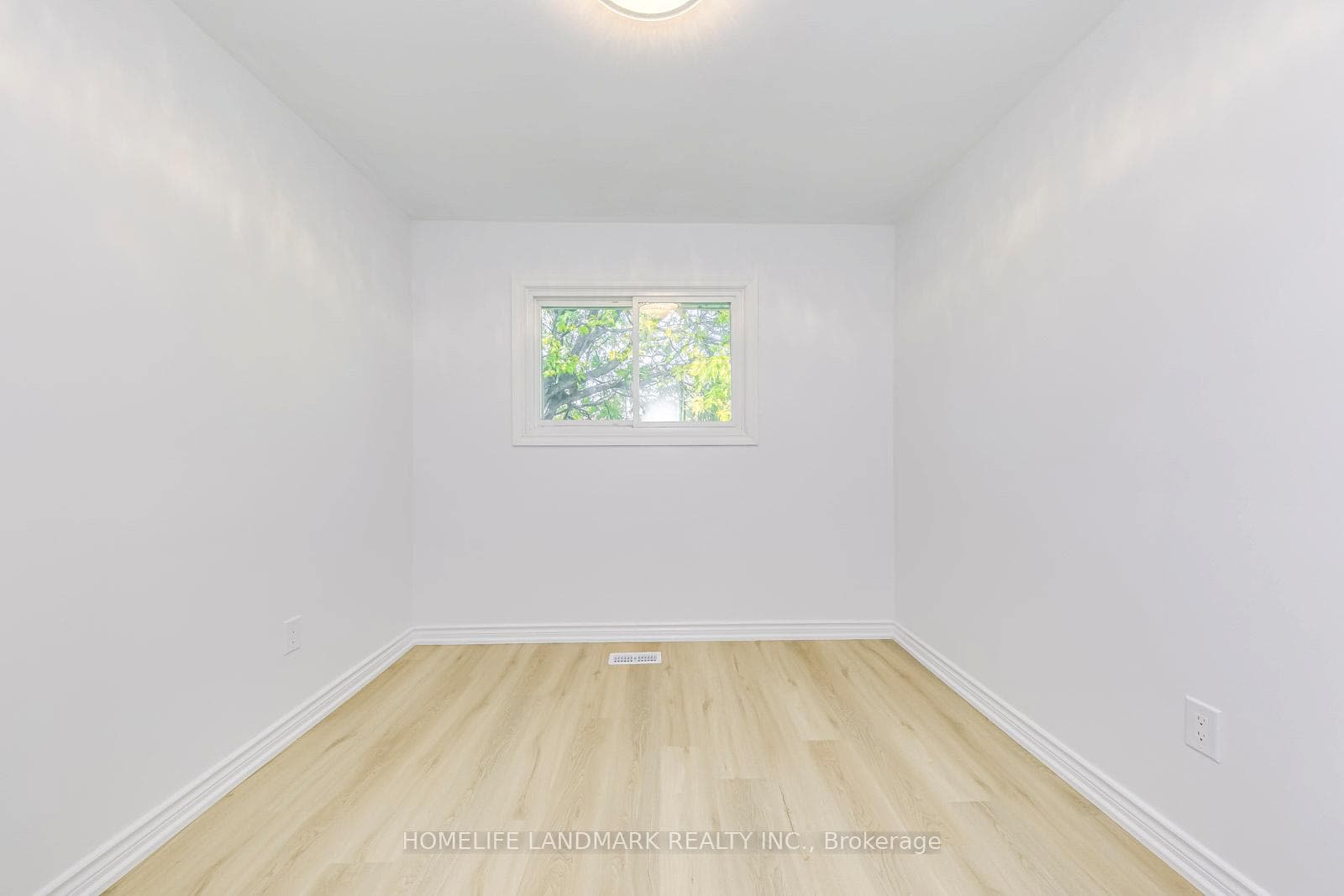 146 Manning Avenue photo 14