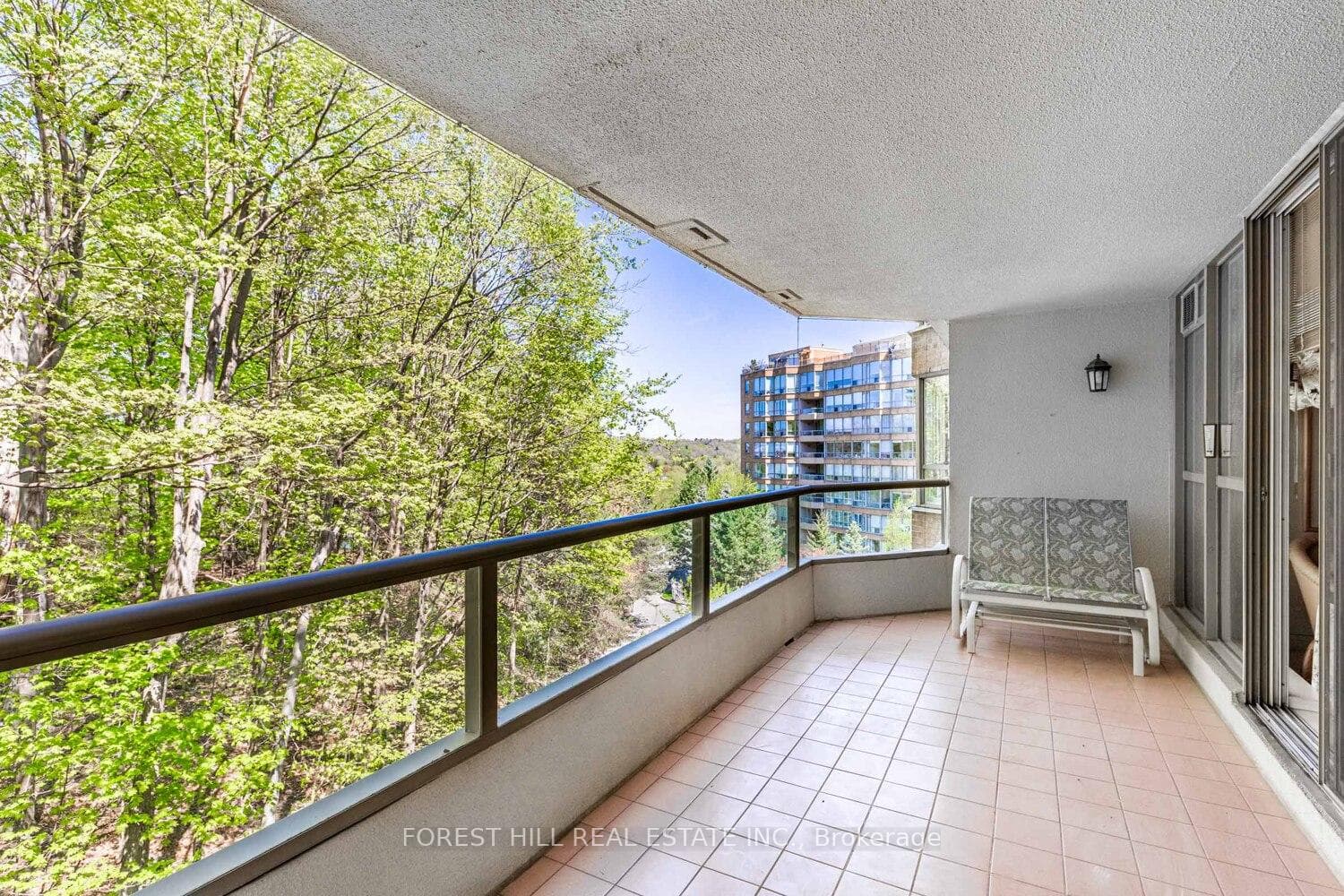 3800 Yonge Street Unit 717 photo 17