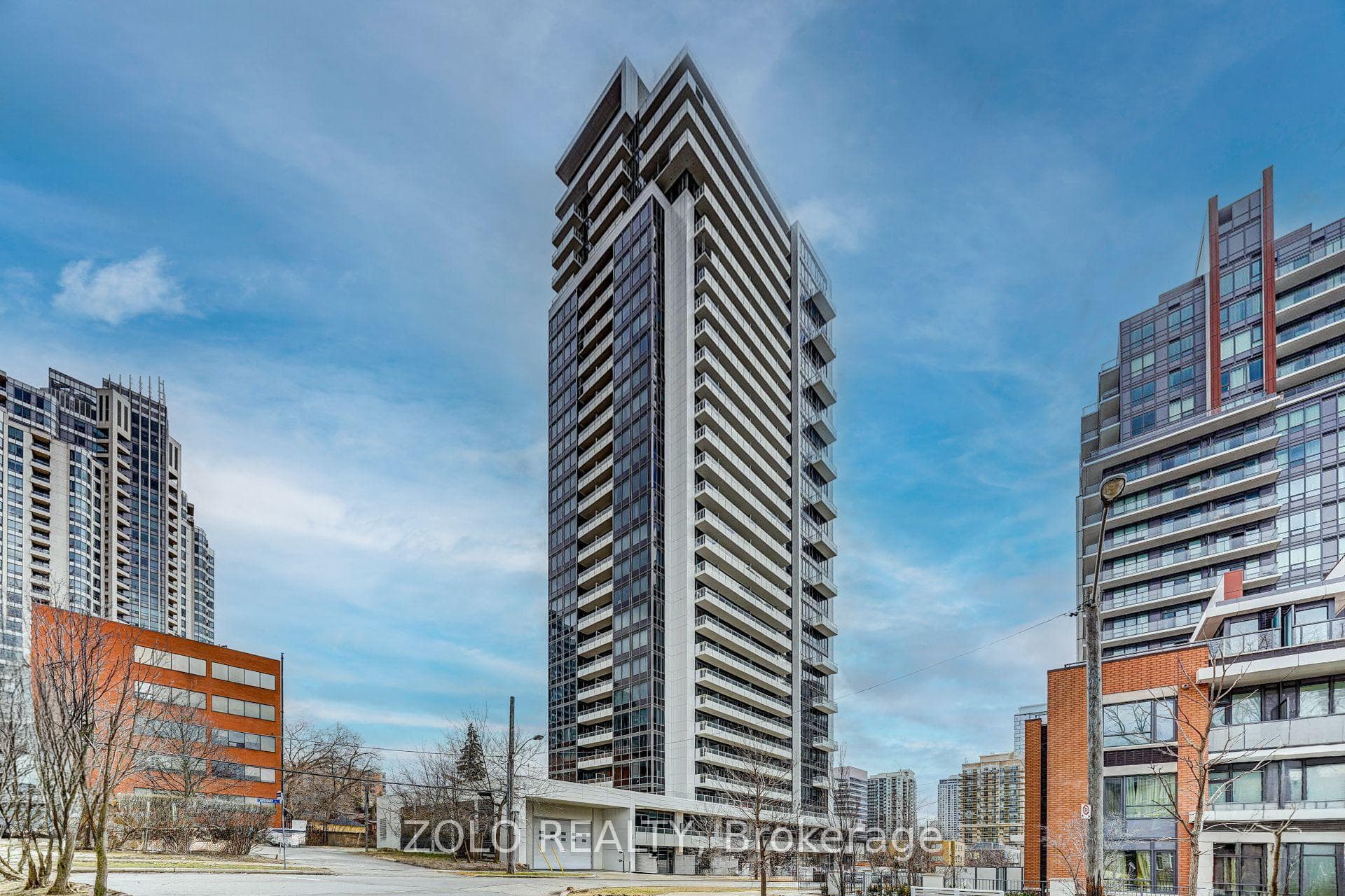 75 Canterbury Place Unit PH303 photo 1