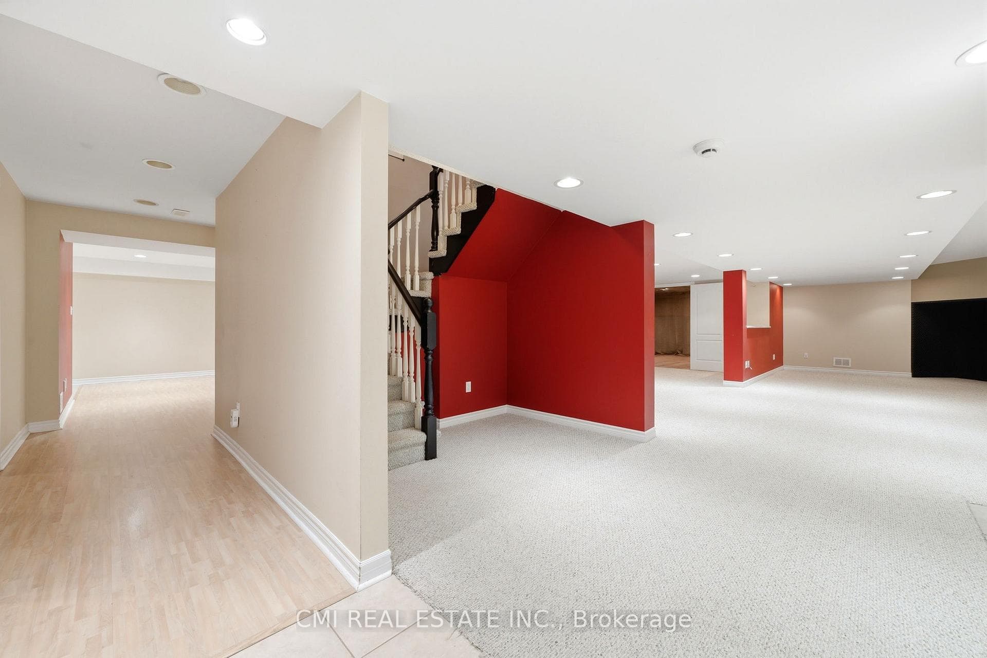 15 Treegrove Circle photo 32