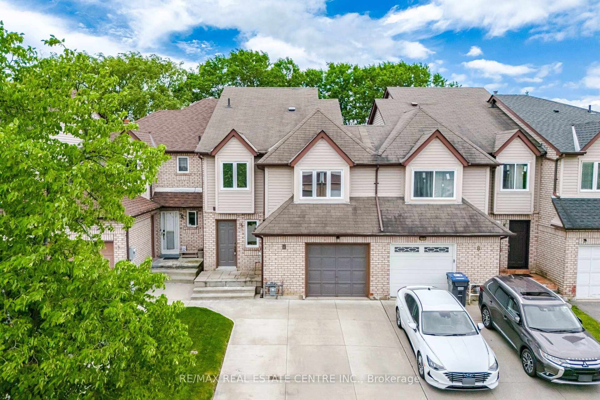 6 Ashbrook Way photo 1