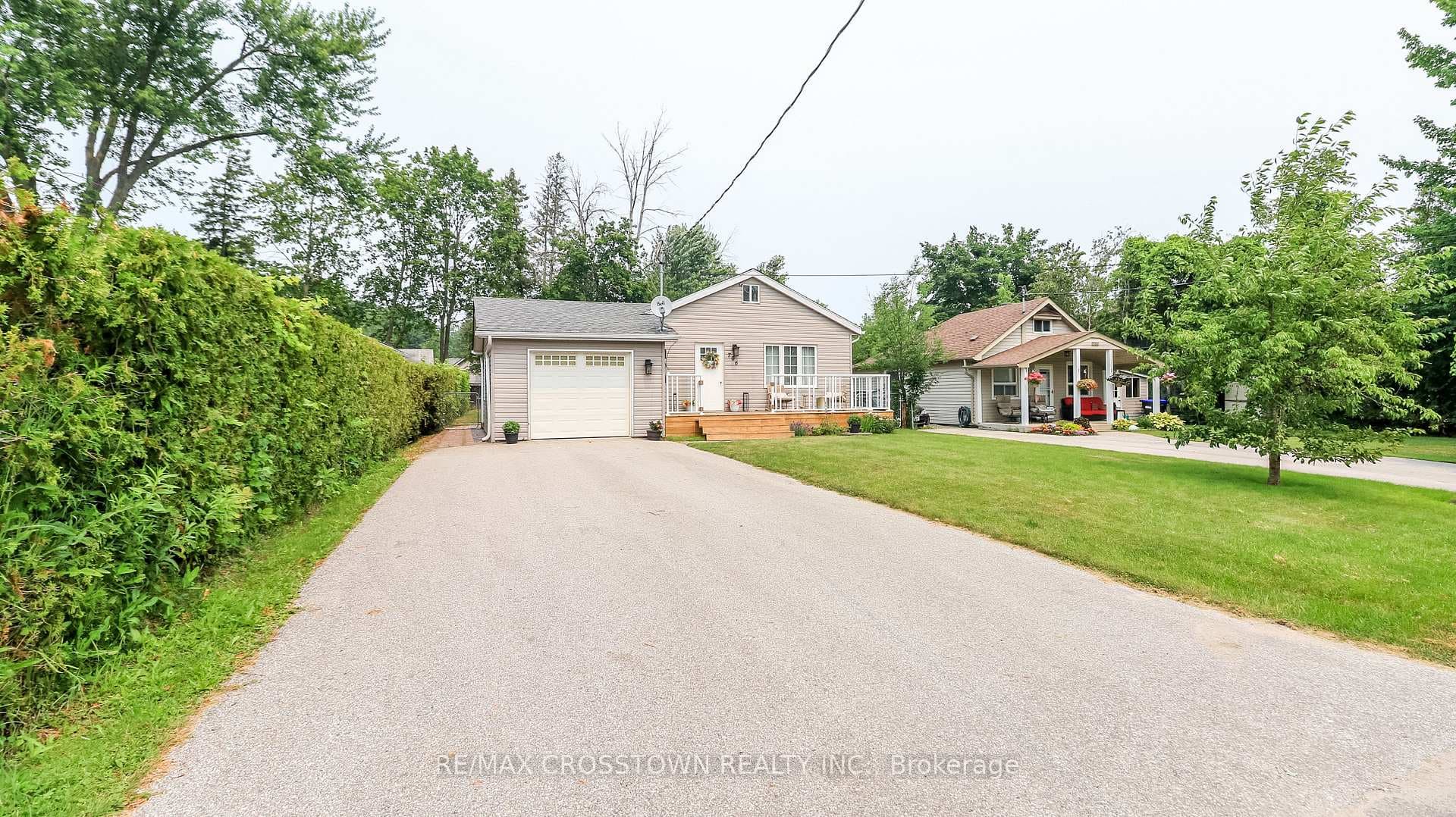 706 Reid Street photo 1