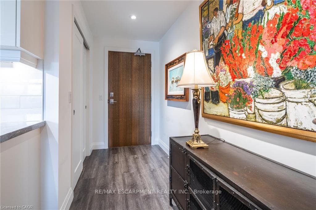 30 Hamilton Street Unit 213 photo 9