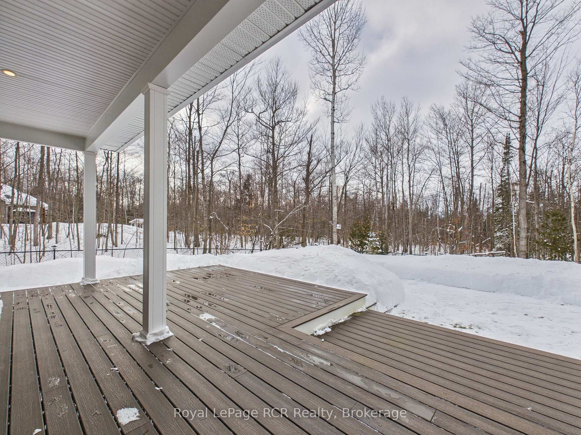 31 Walker Way photo 10