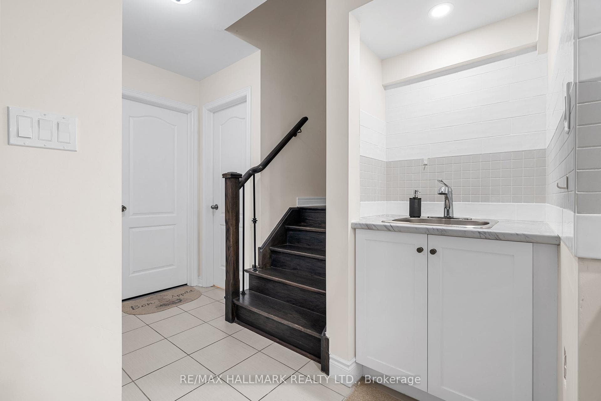 222 Inspire Boulevard photo 31