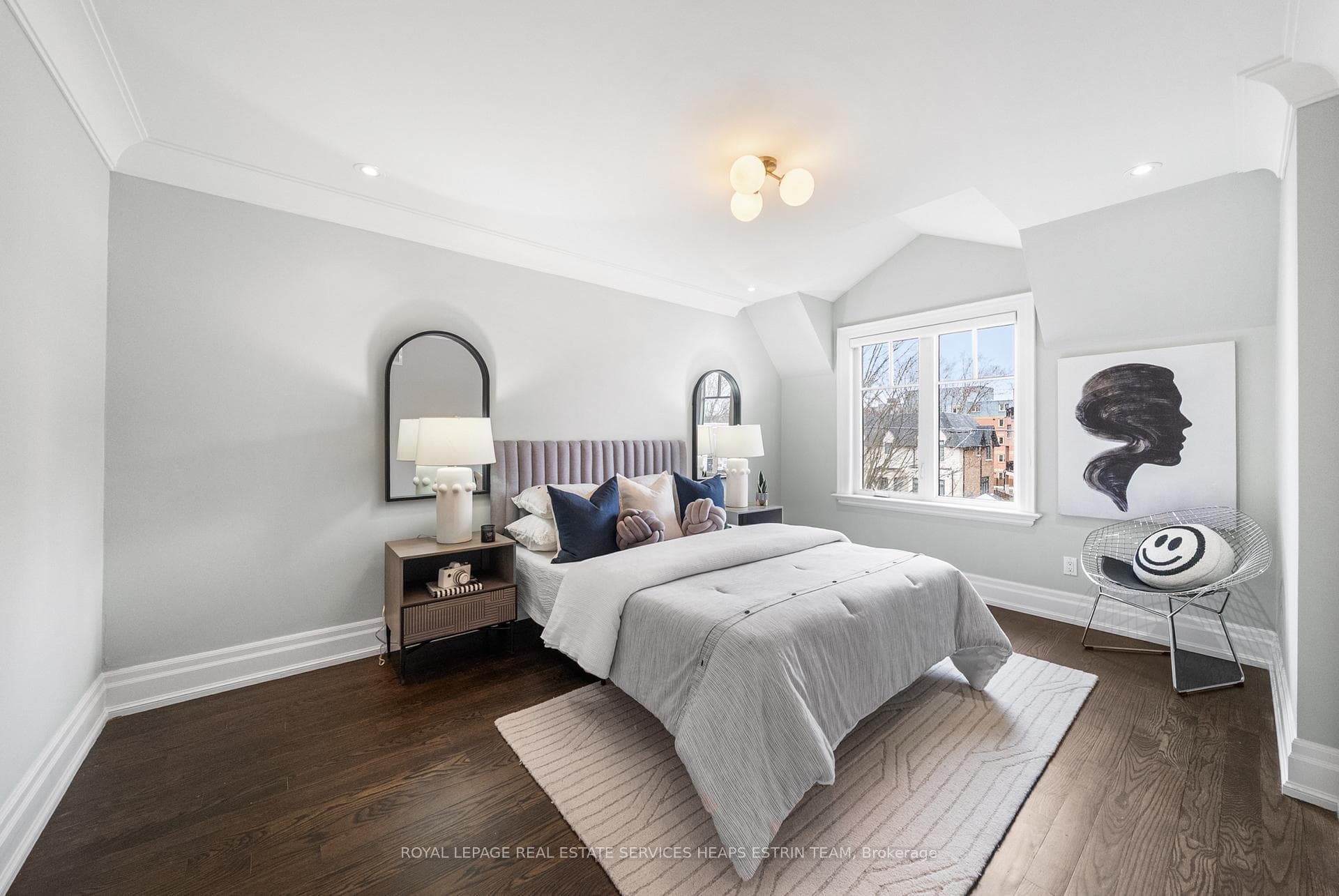332 Sutherland Drive photo 25