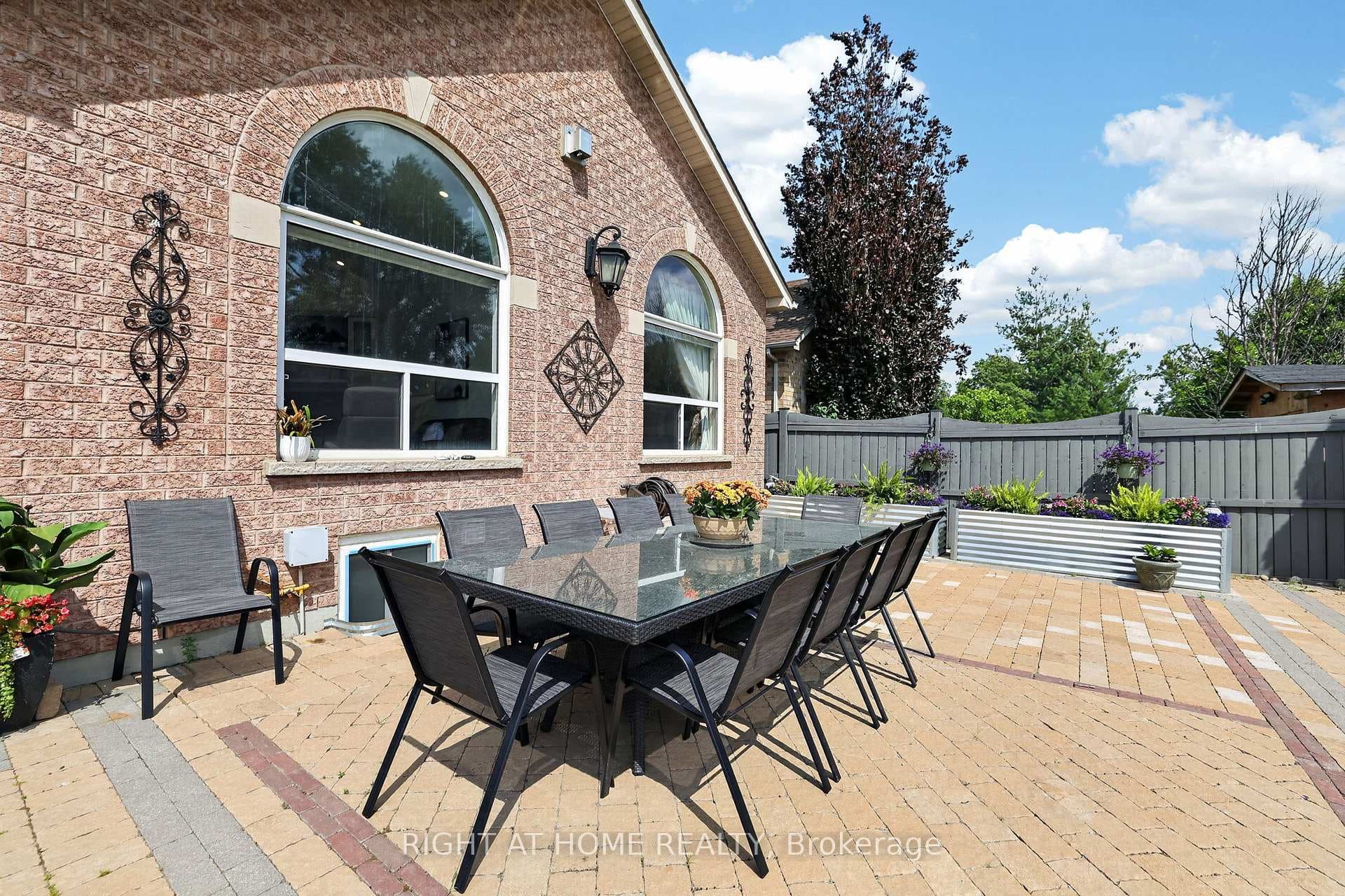 66 Sanremo Court photo 38