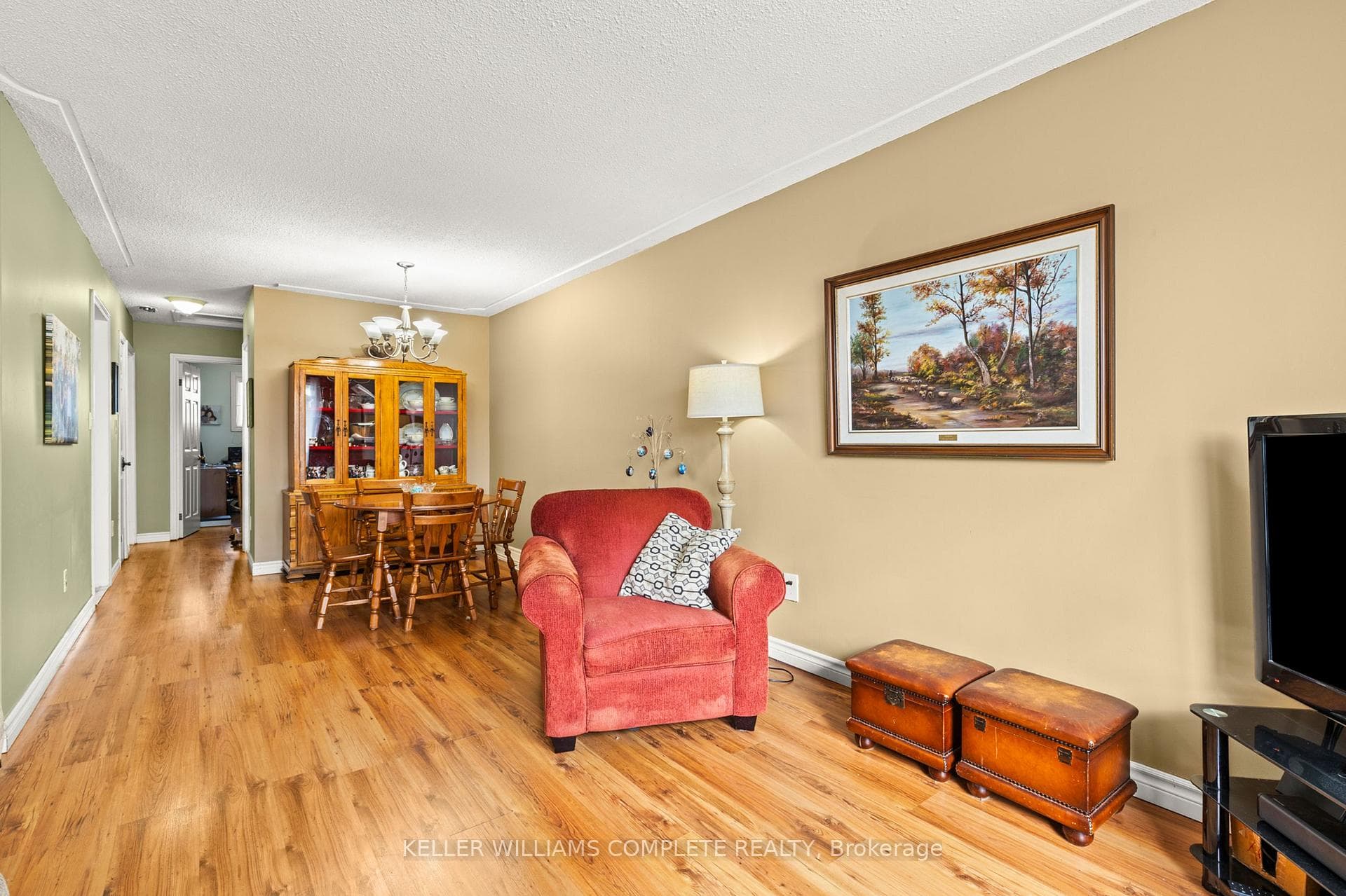 84 Terrace Avenue photo 5