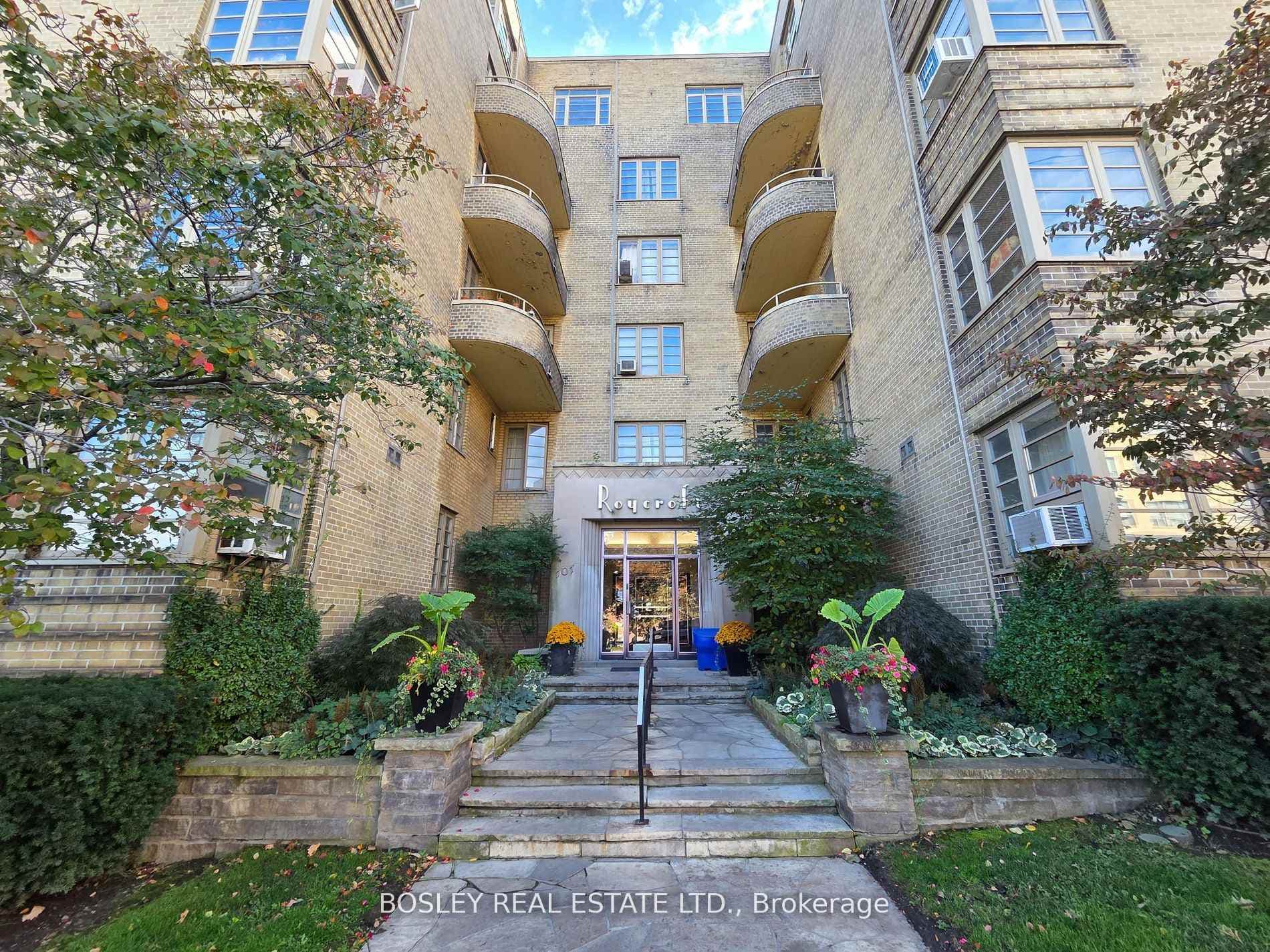 707 Eglinton Avenue Unit 604 photo 2