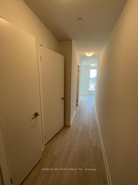 5 Quarrington Lane Unit 1707 photo 6