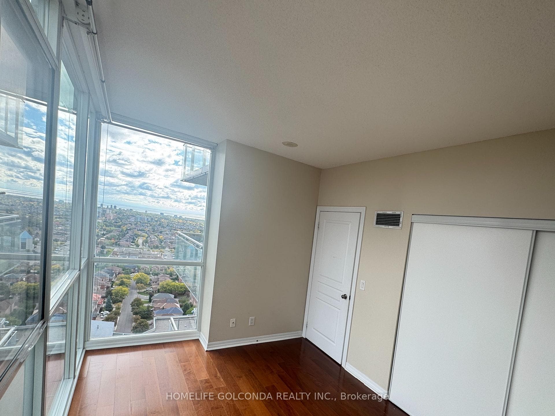 225 webb Drive Unit 2507 photo 13