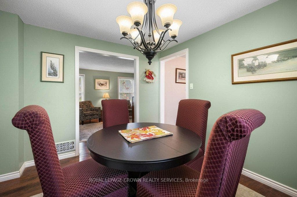 79 Hubert Street photo 12
