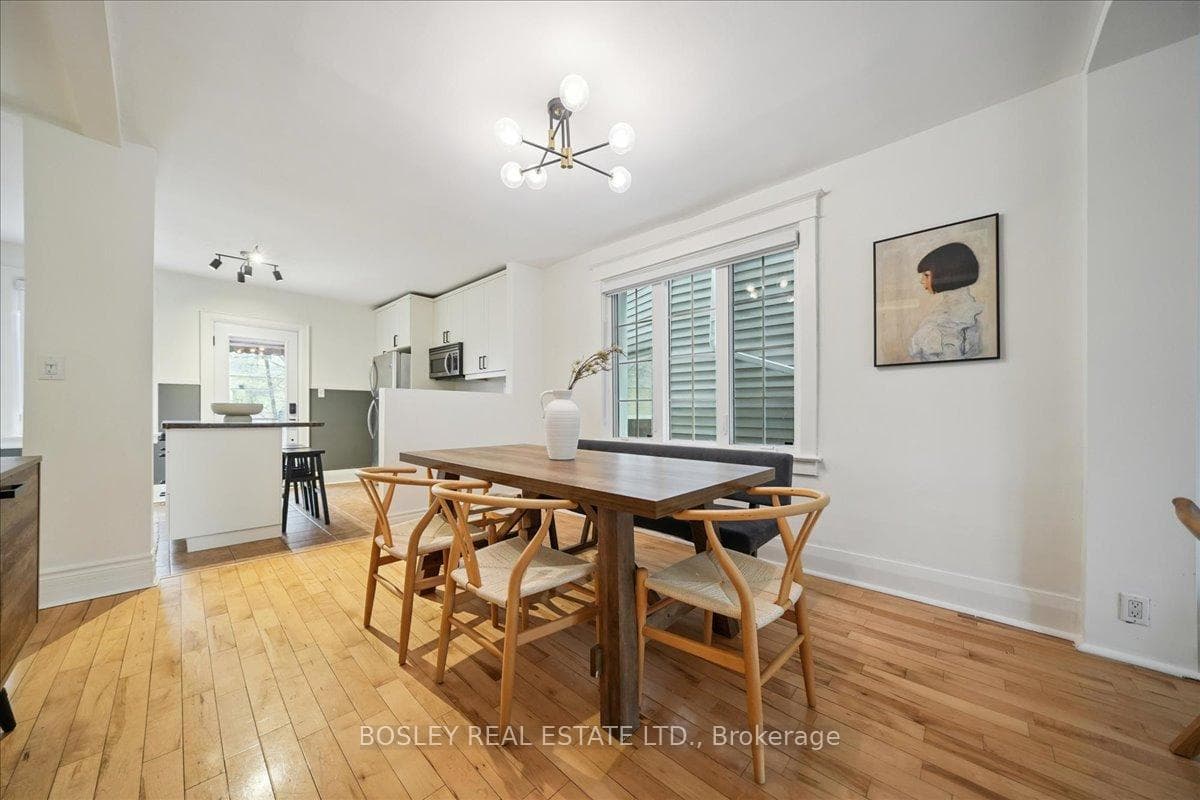 4 Murdock Avenue photo 7