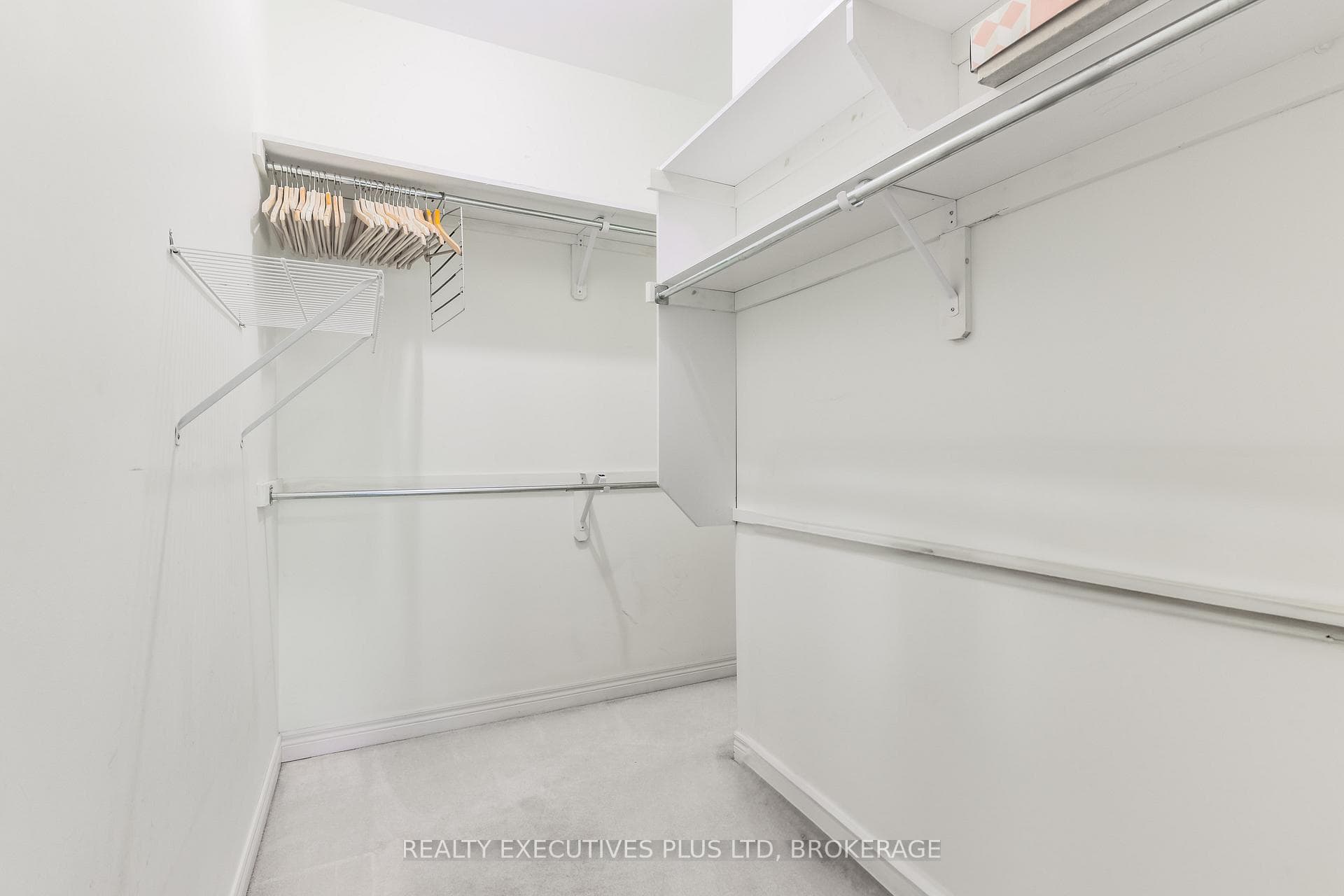 Walk in Closet