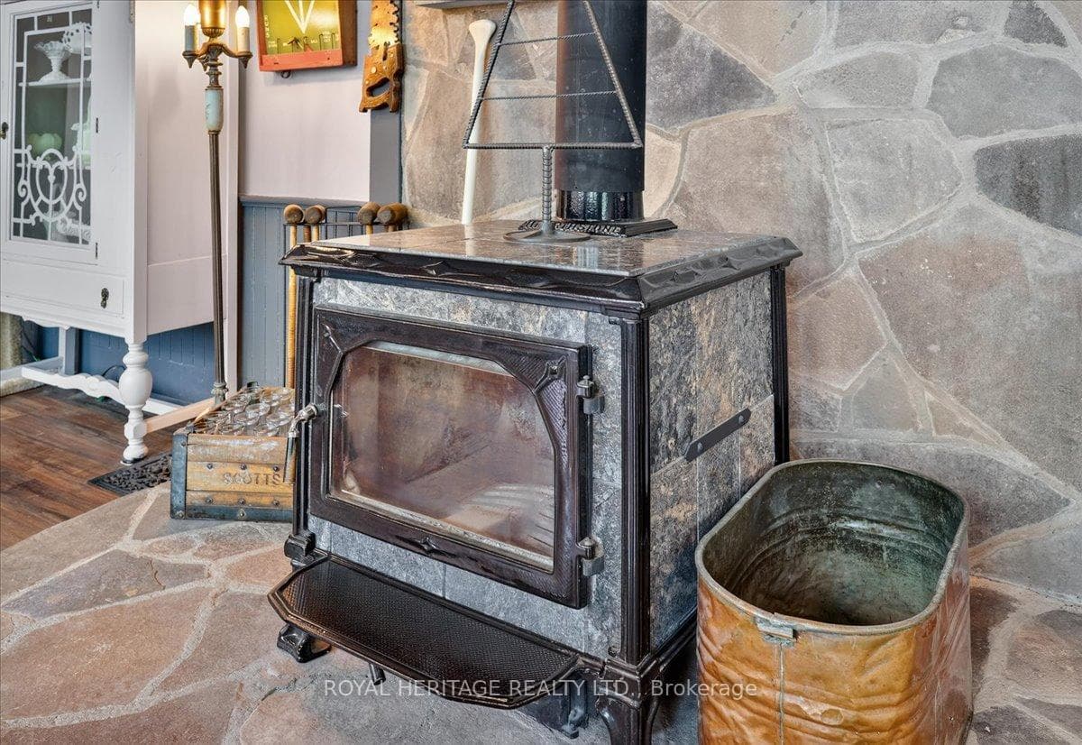 210 Cosh's Road photo 14