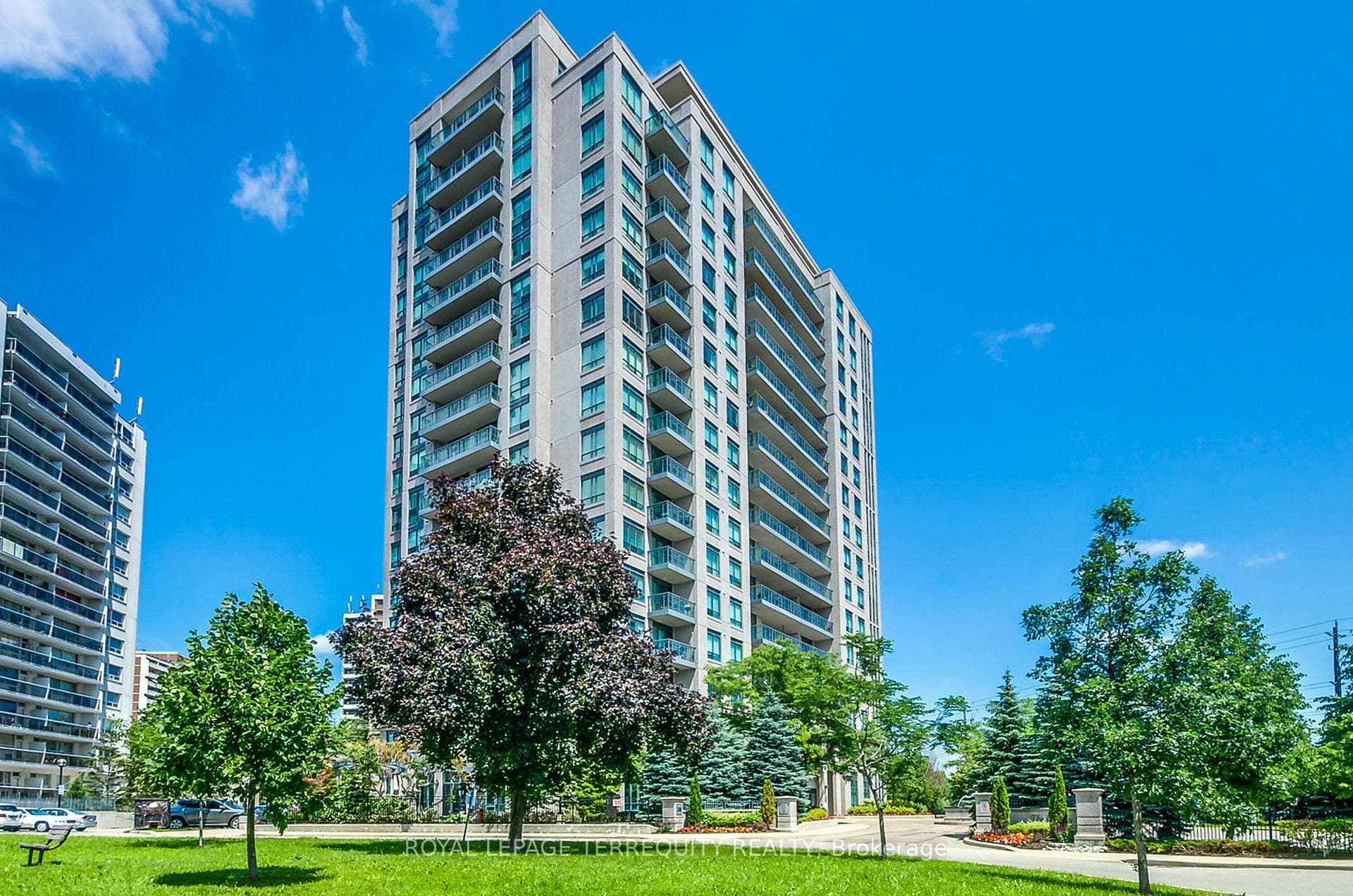 38 Fontenay Court