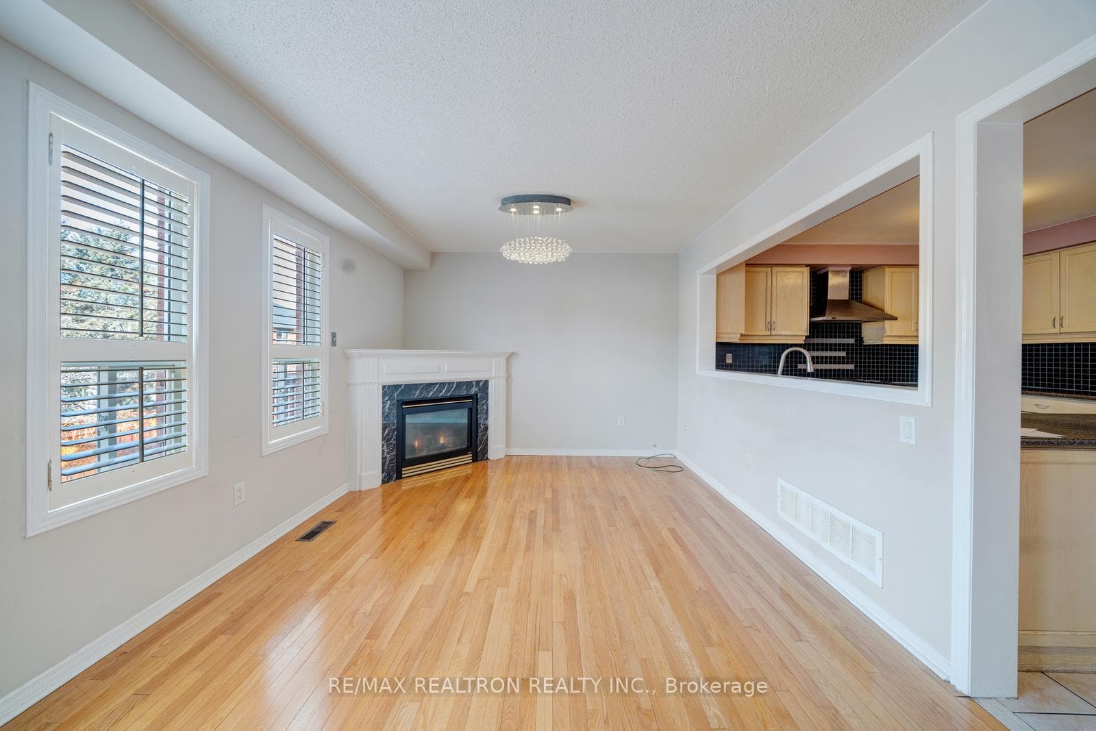 60 Harmony Road photo 16