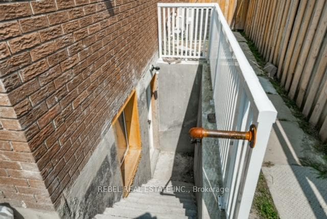 348 Preston Drive photo 33