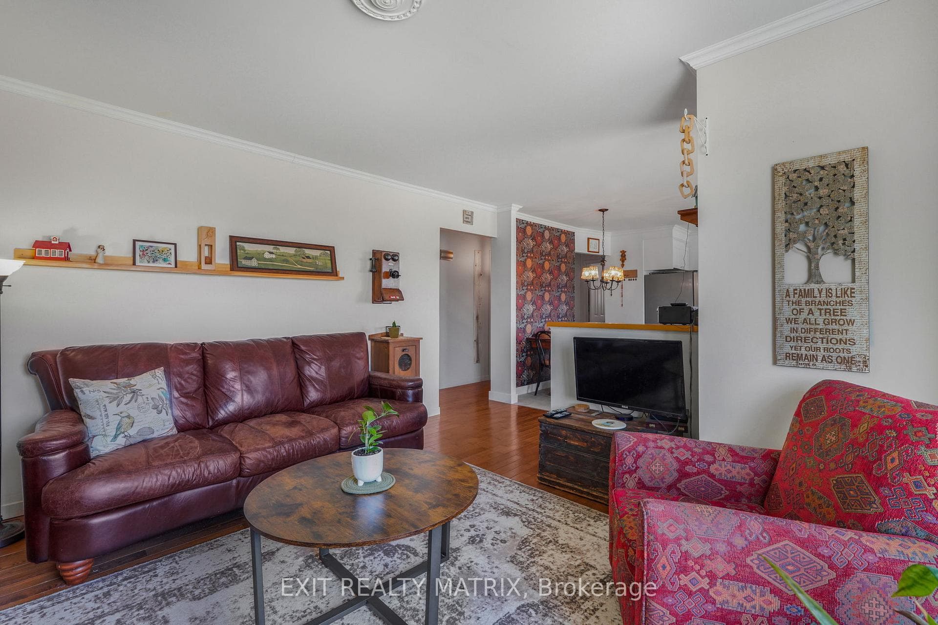 509 Ghislain Street photo 15