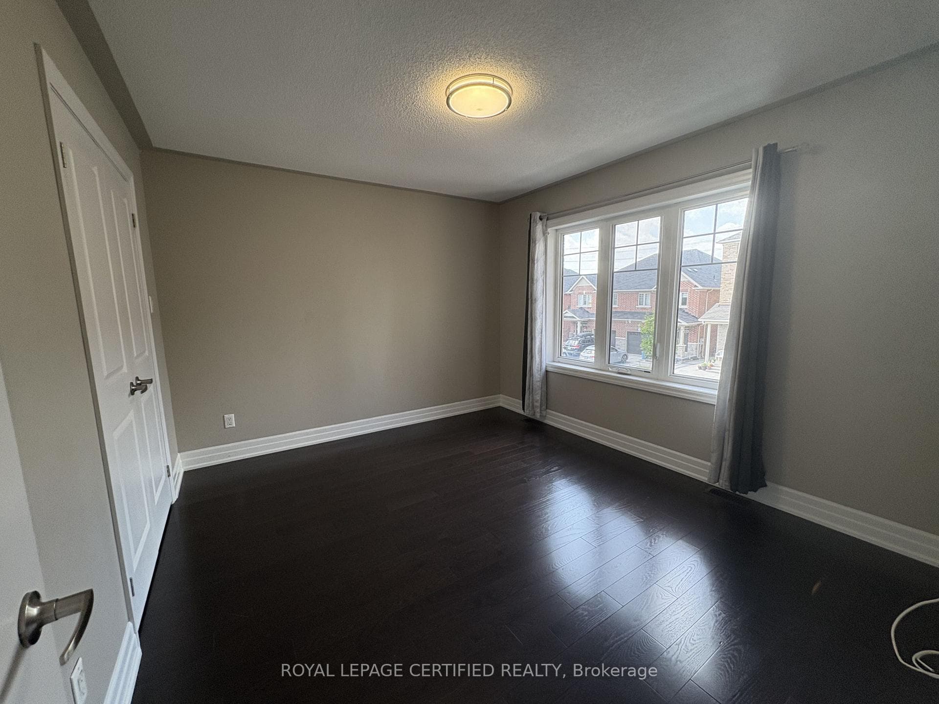 271 Andrews Trail Unit Upper photo 14