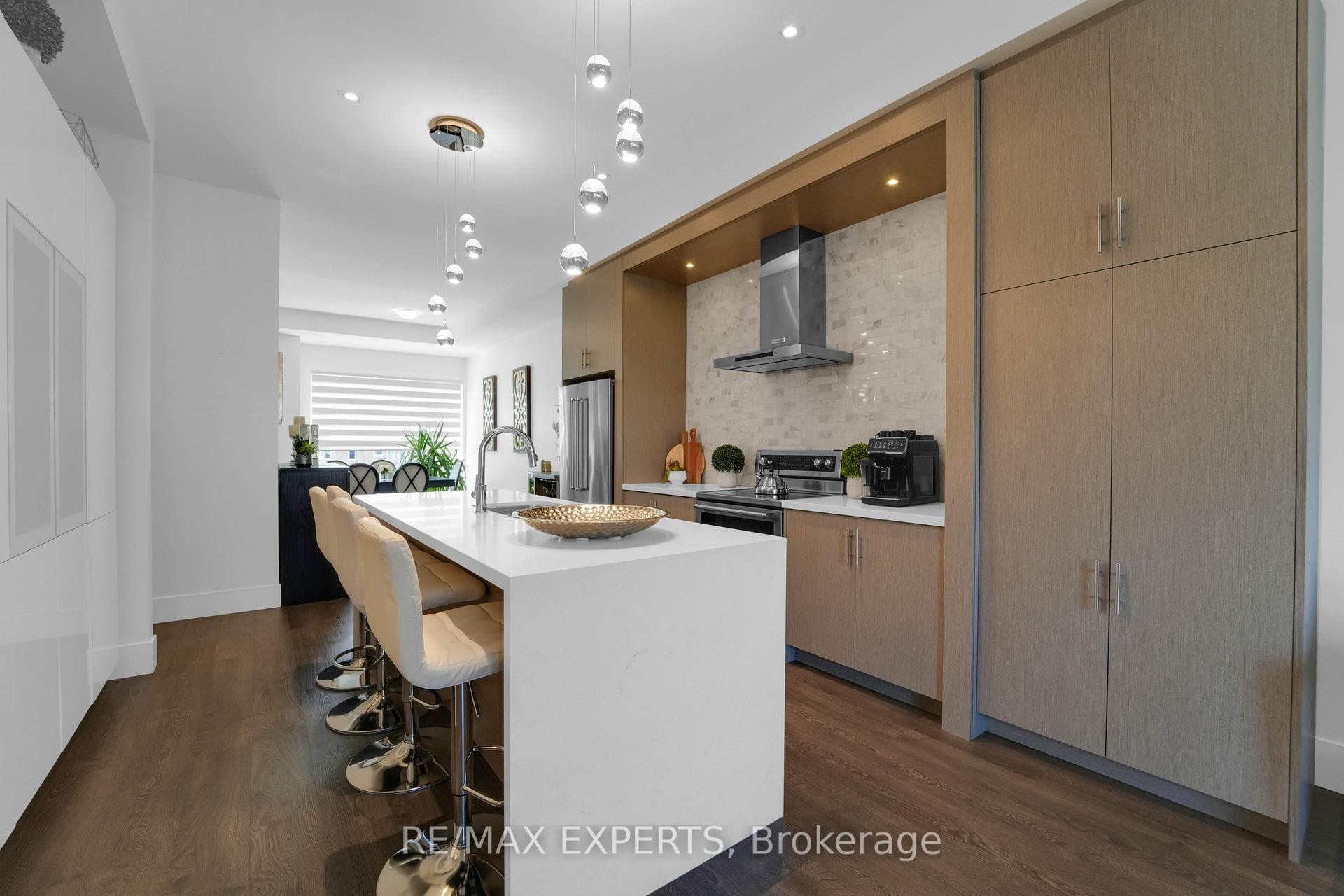 3890 Major Mackenzie Drive photo 13